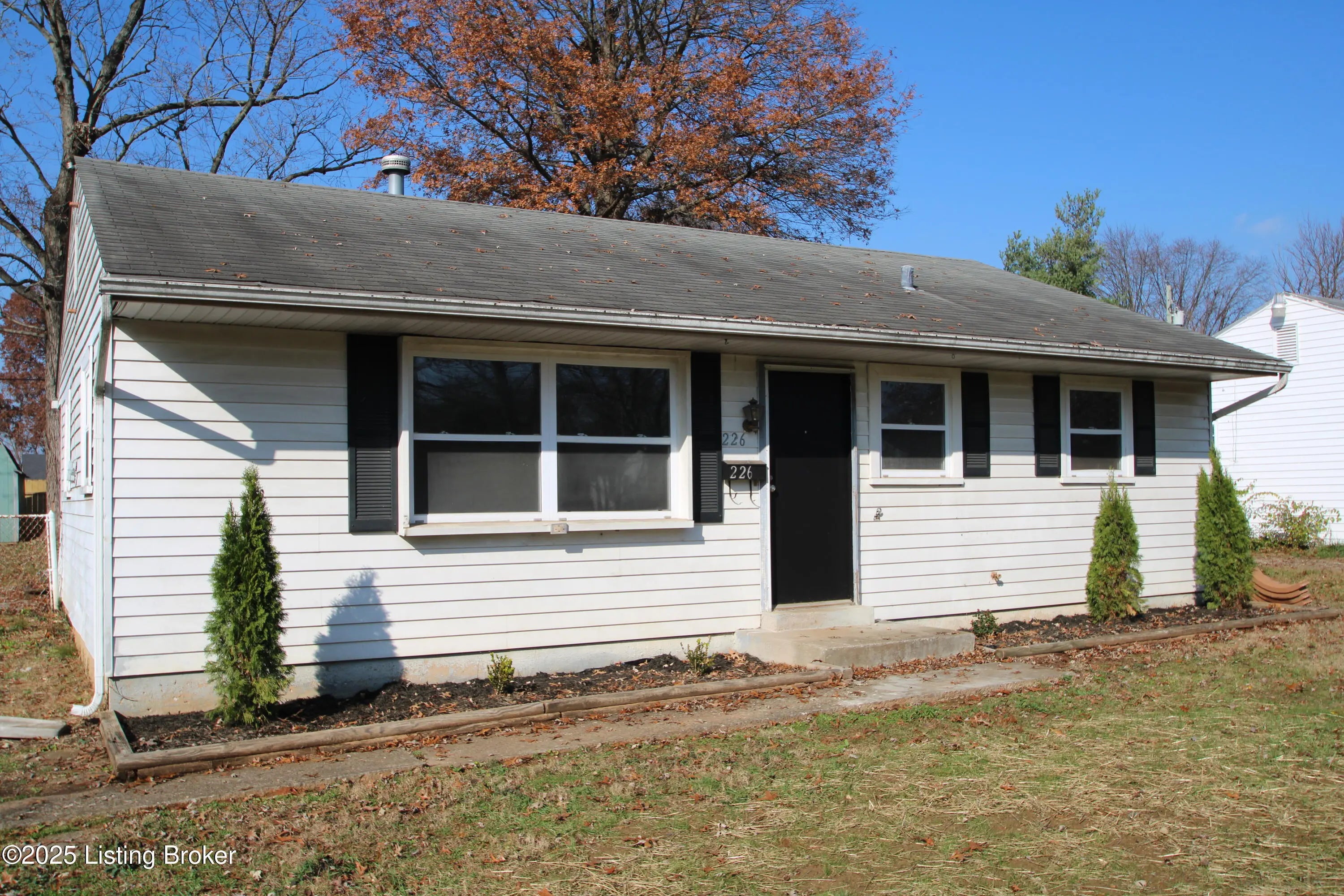 Photo of Listing #1704111