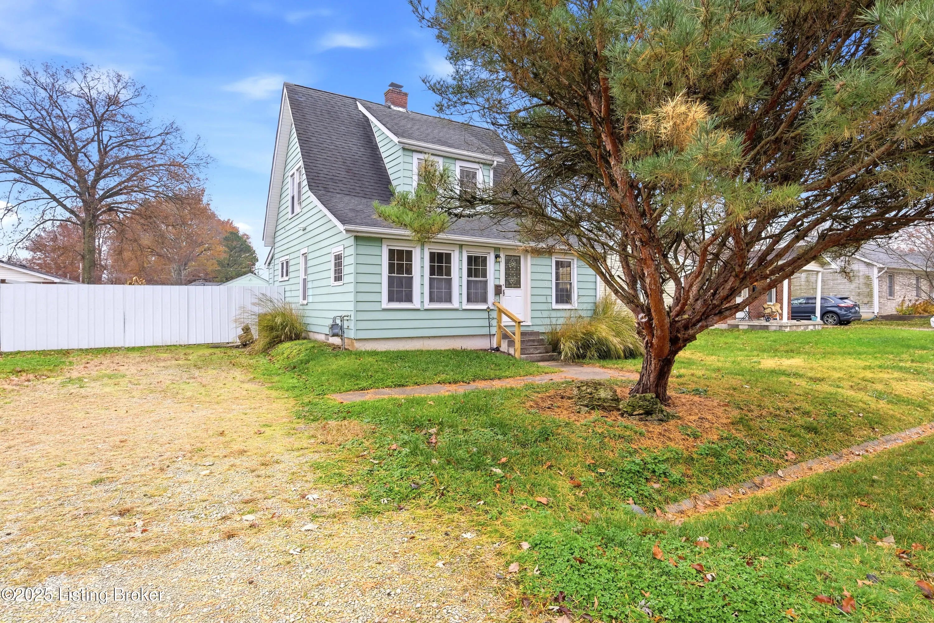 Photo of Listing #1704230