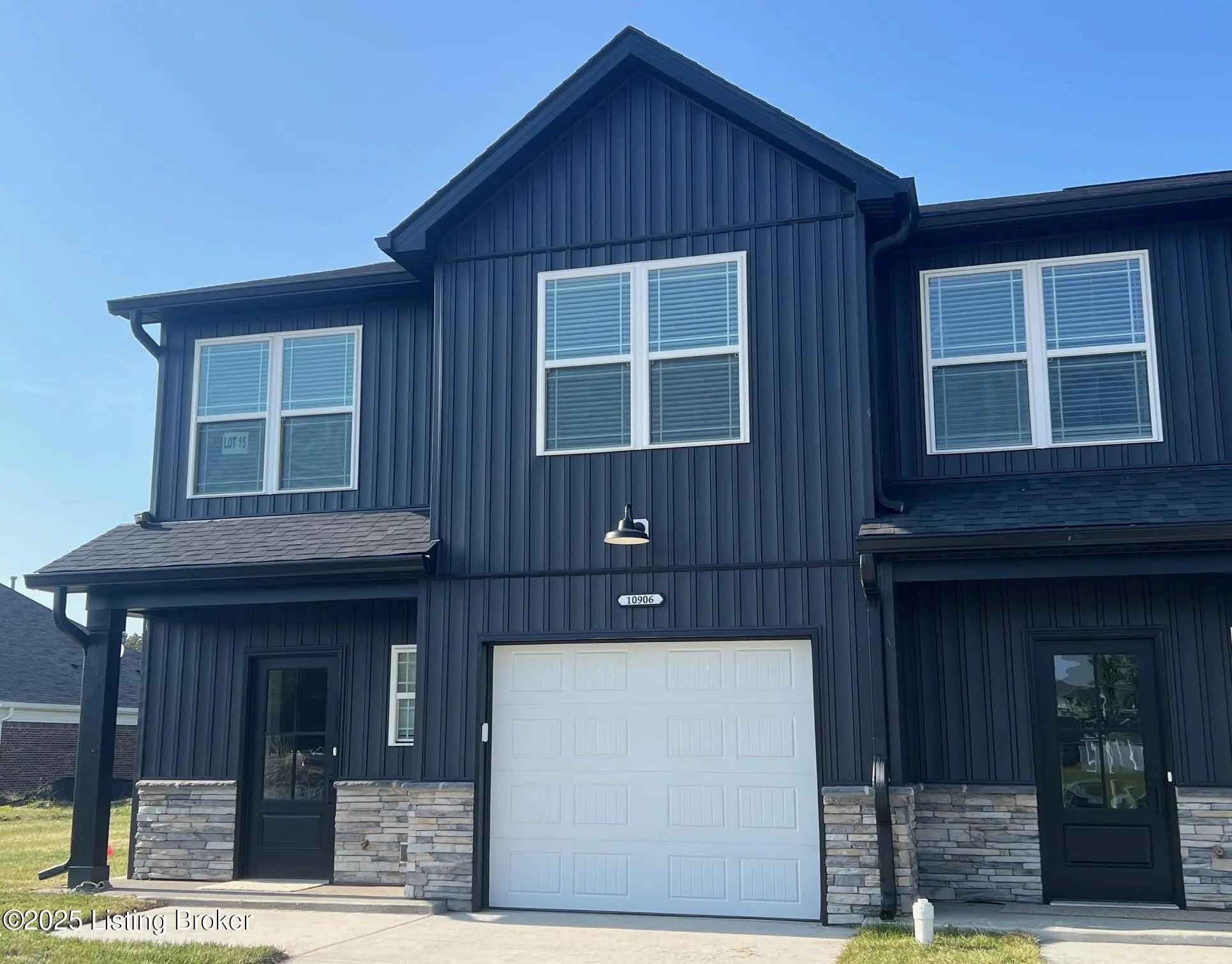 Photo of Listing #1704214