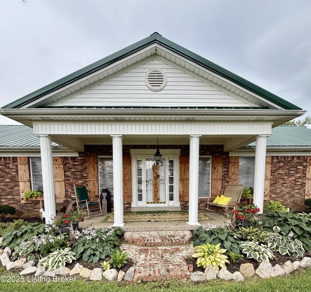 304 Highway 1401, Harned