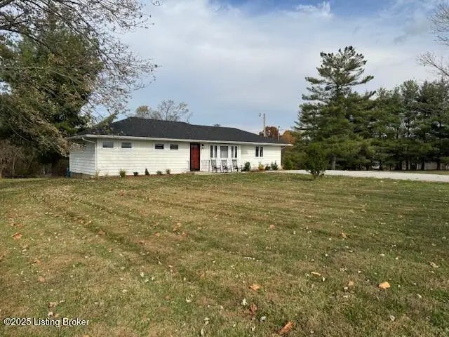 3921 W Highway 22, Crestwood