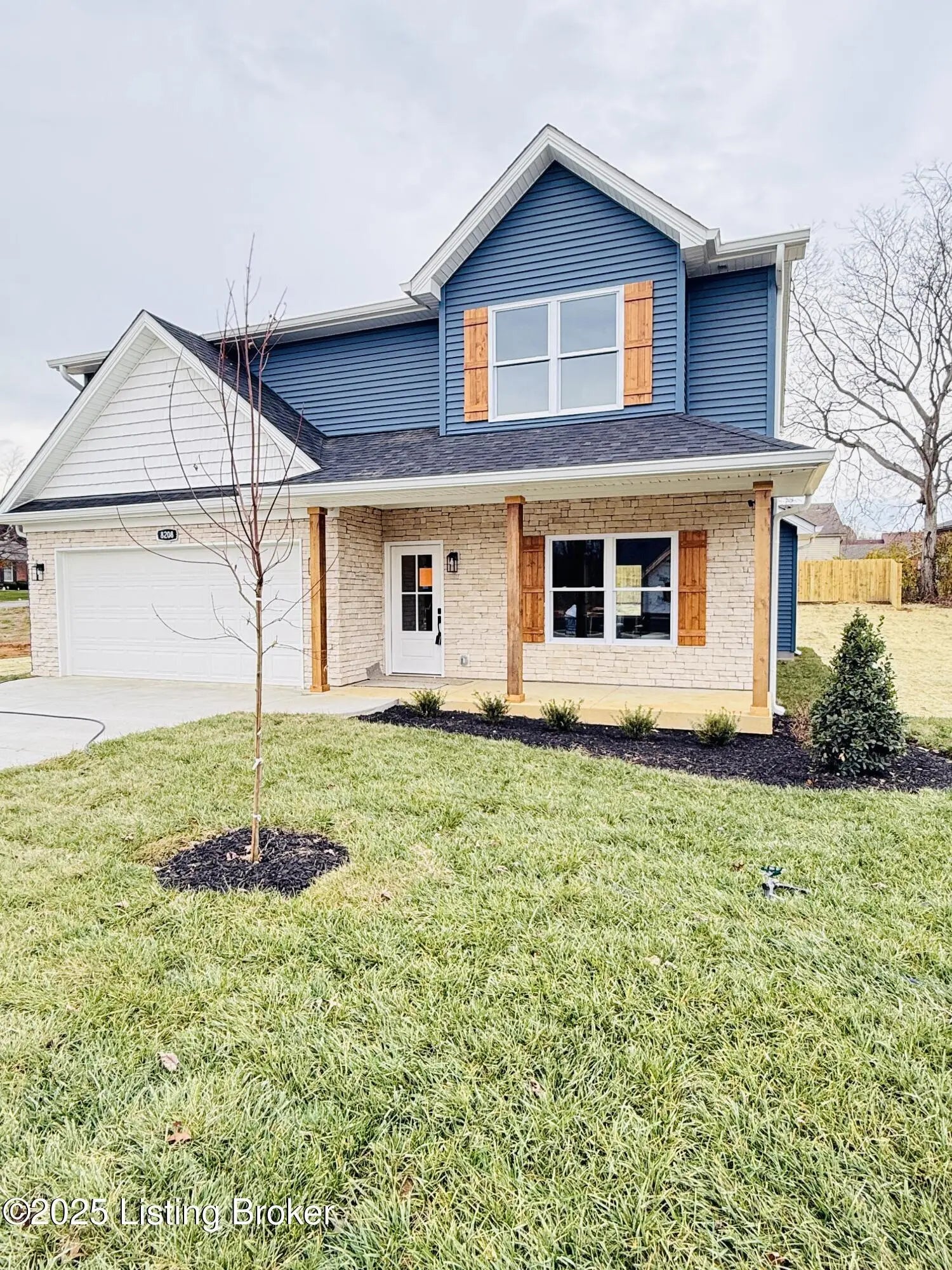 Photo of Listing #1704250