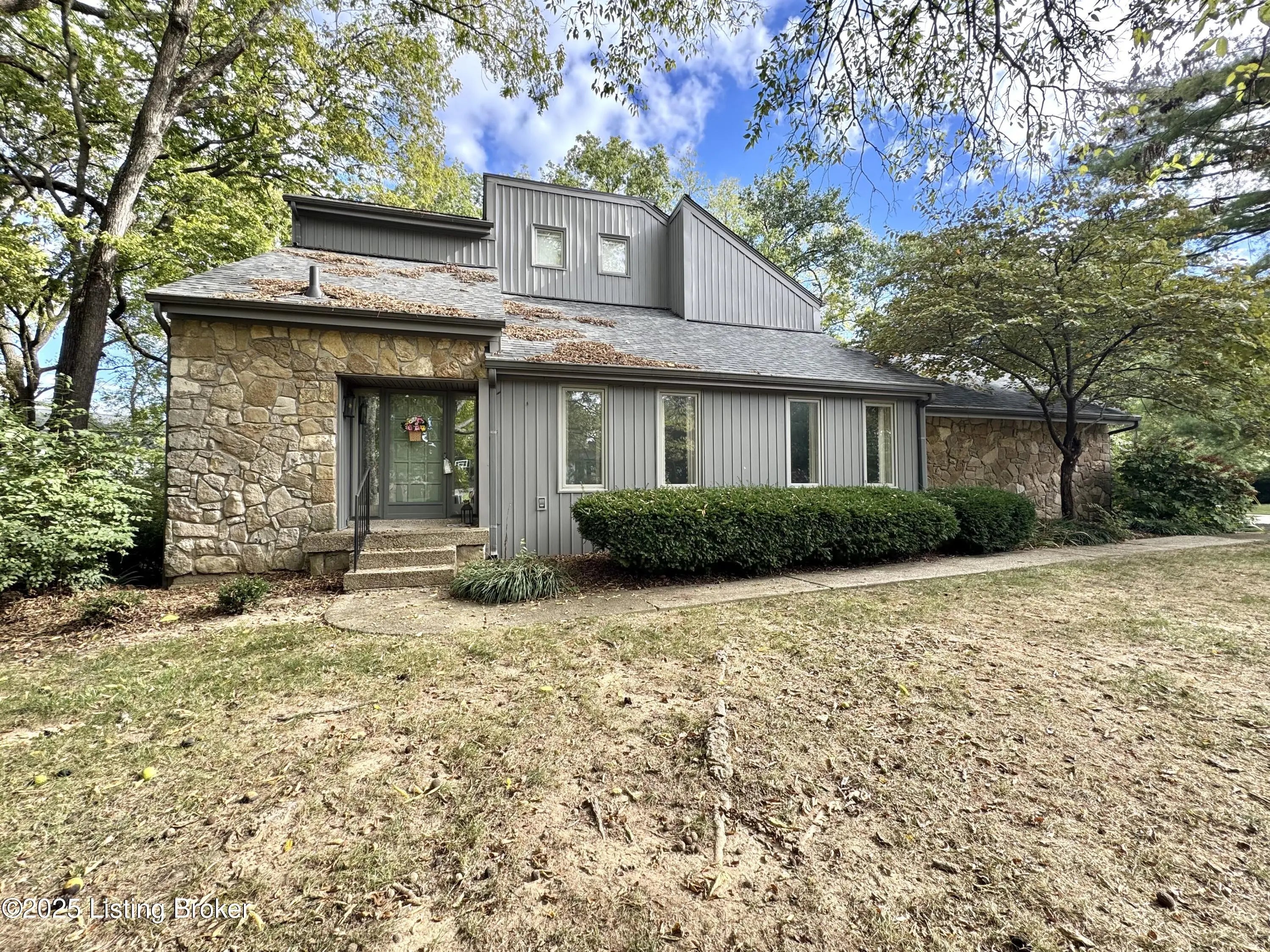 Photo of Listing #1704253