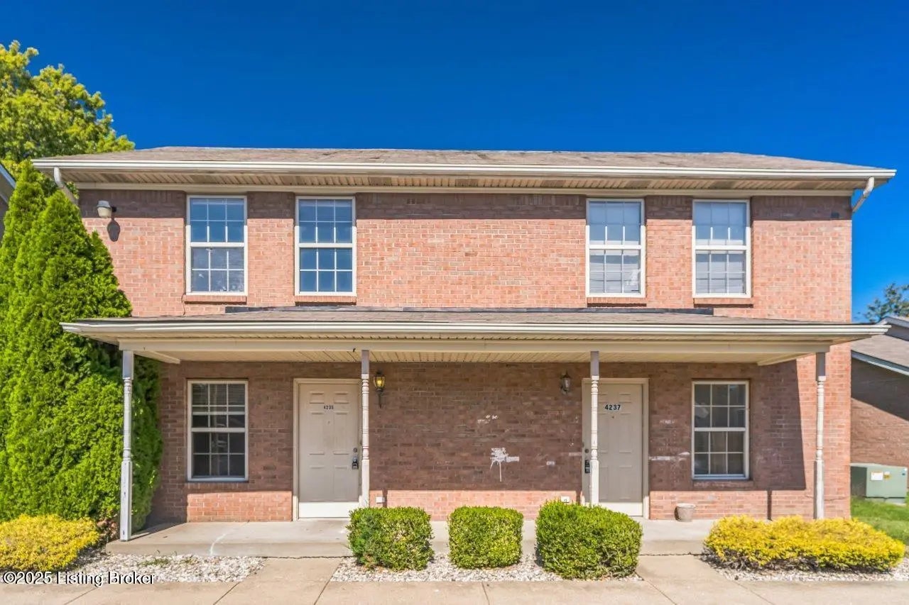 Photo of Listing #1704277