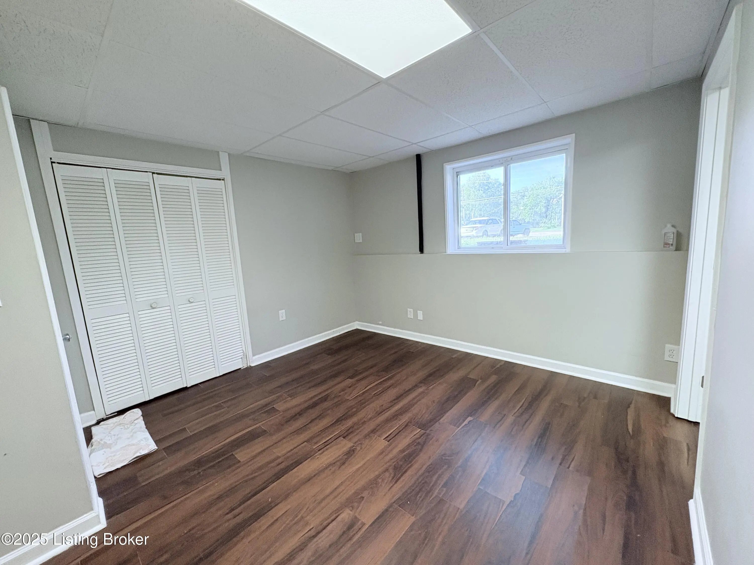 Photo of Listing #1704360