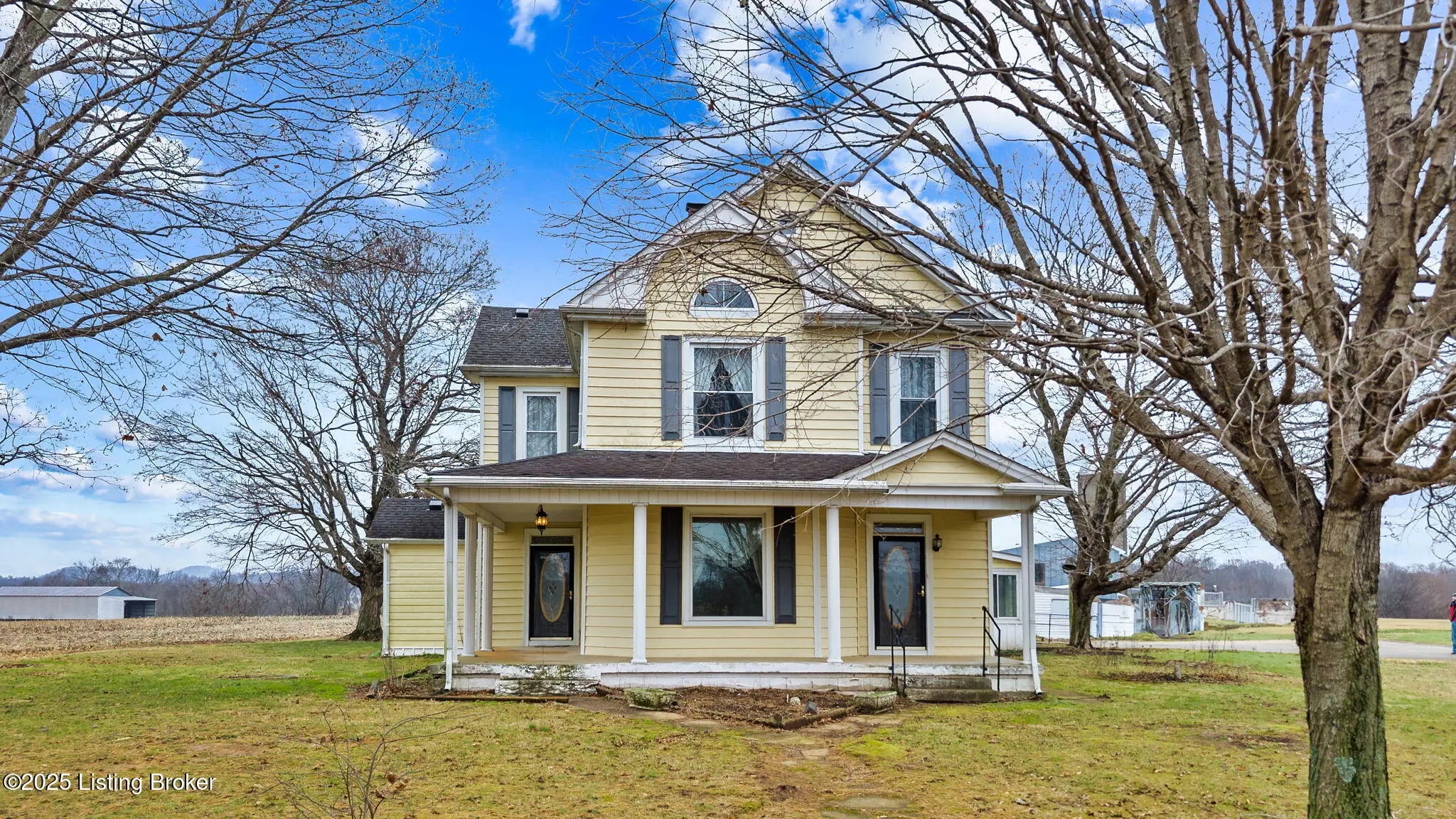 Photo of Listing #1704385