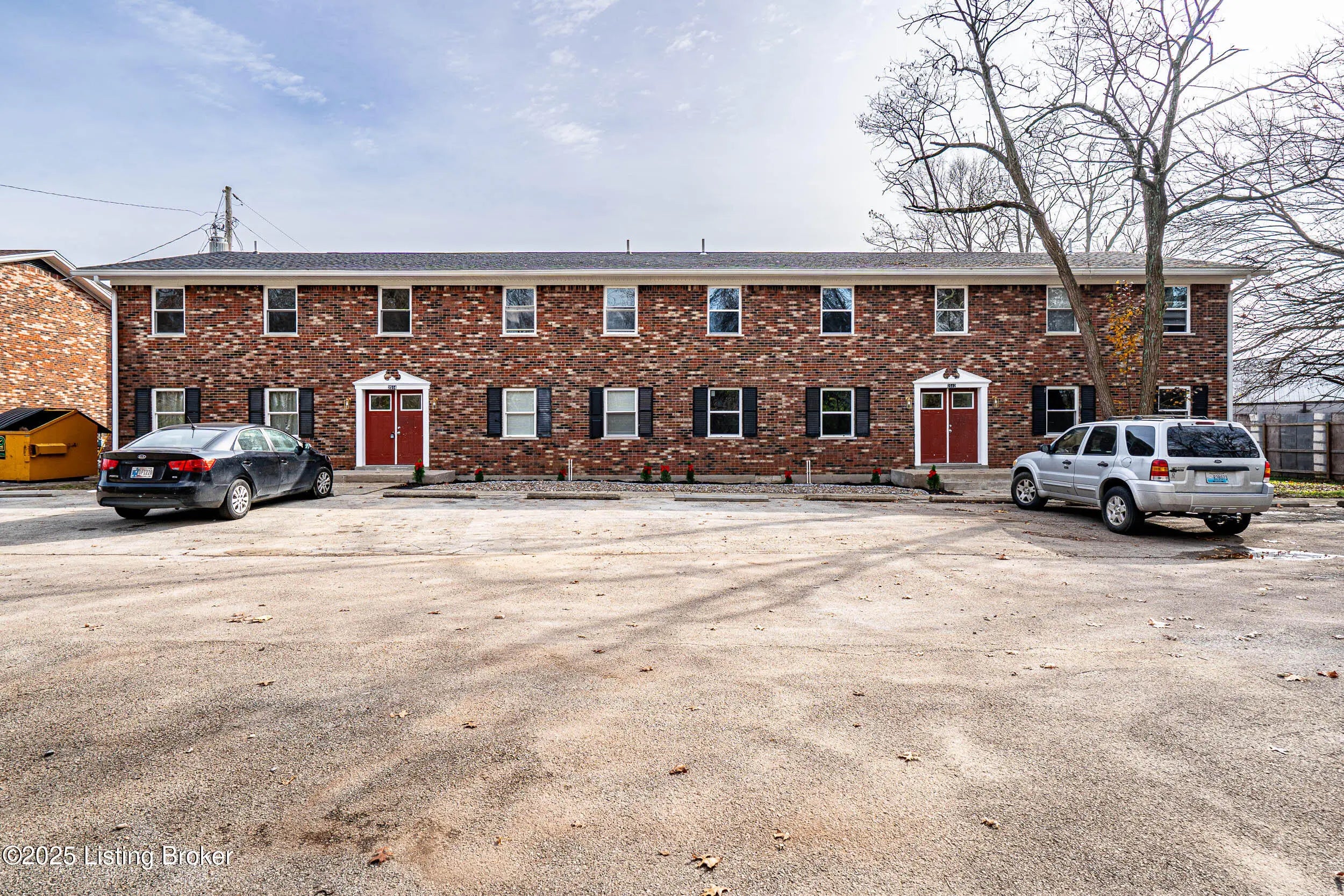 Photo of Listing #1704716