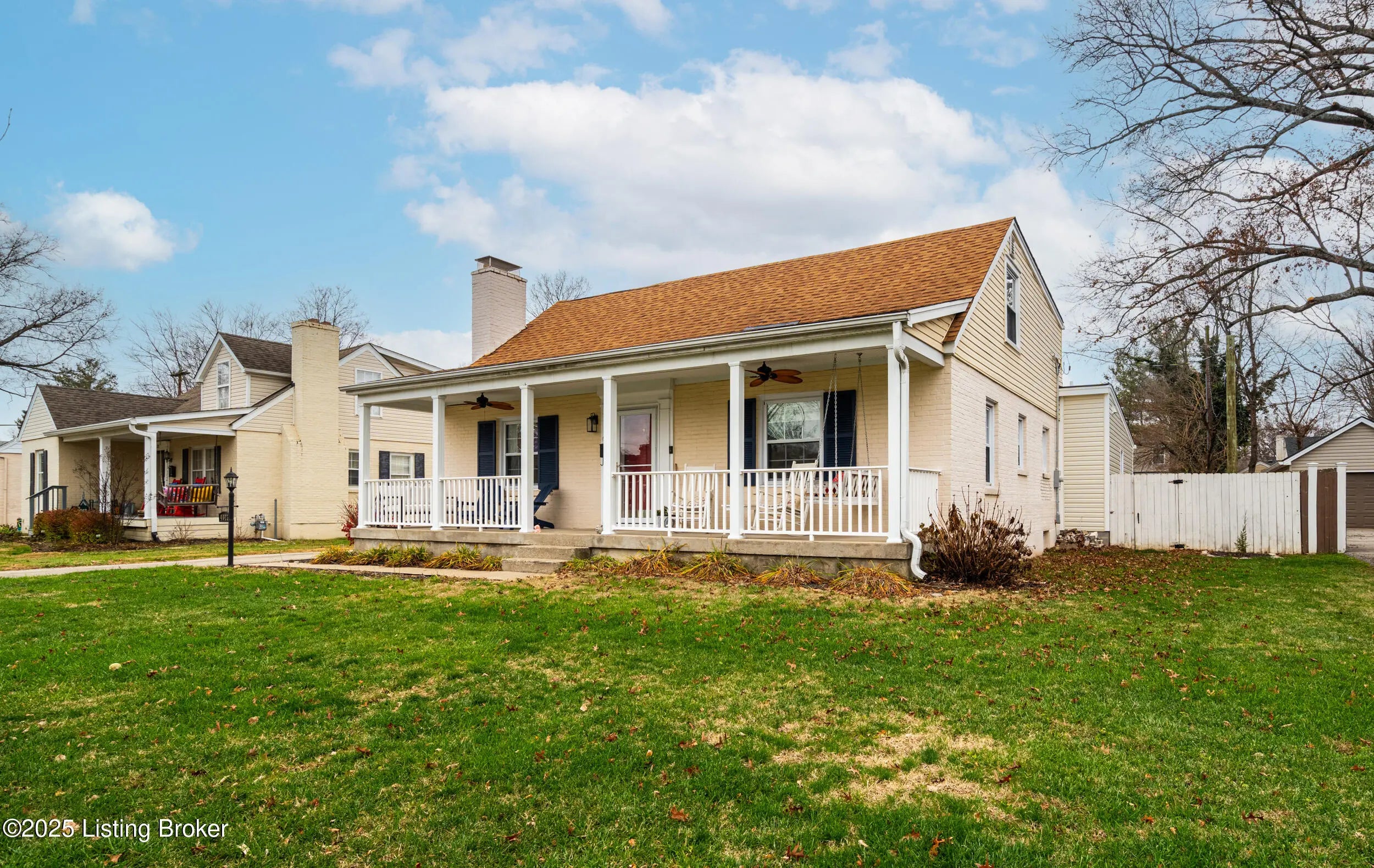 Photo of Listing #1704394