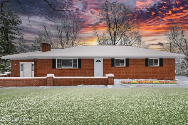 311 Dawkins Rd, La Grange