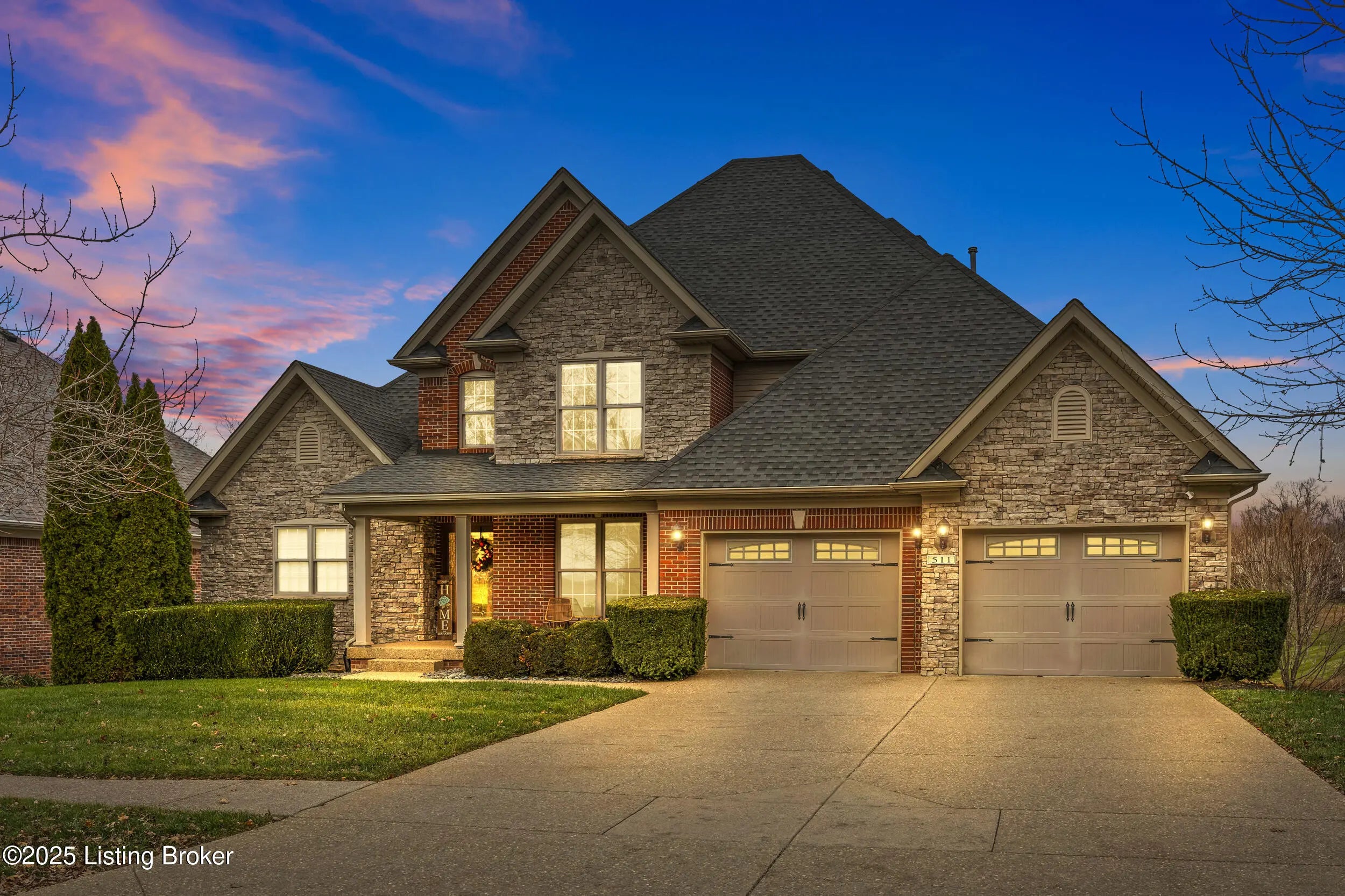 Photo of Listing #1704489