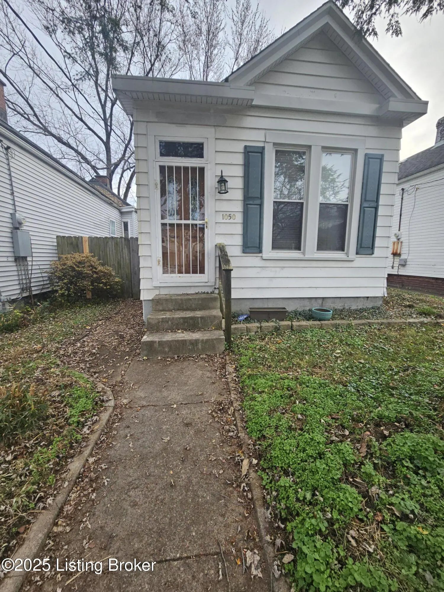 Photo of Listing #1704513