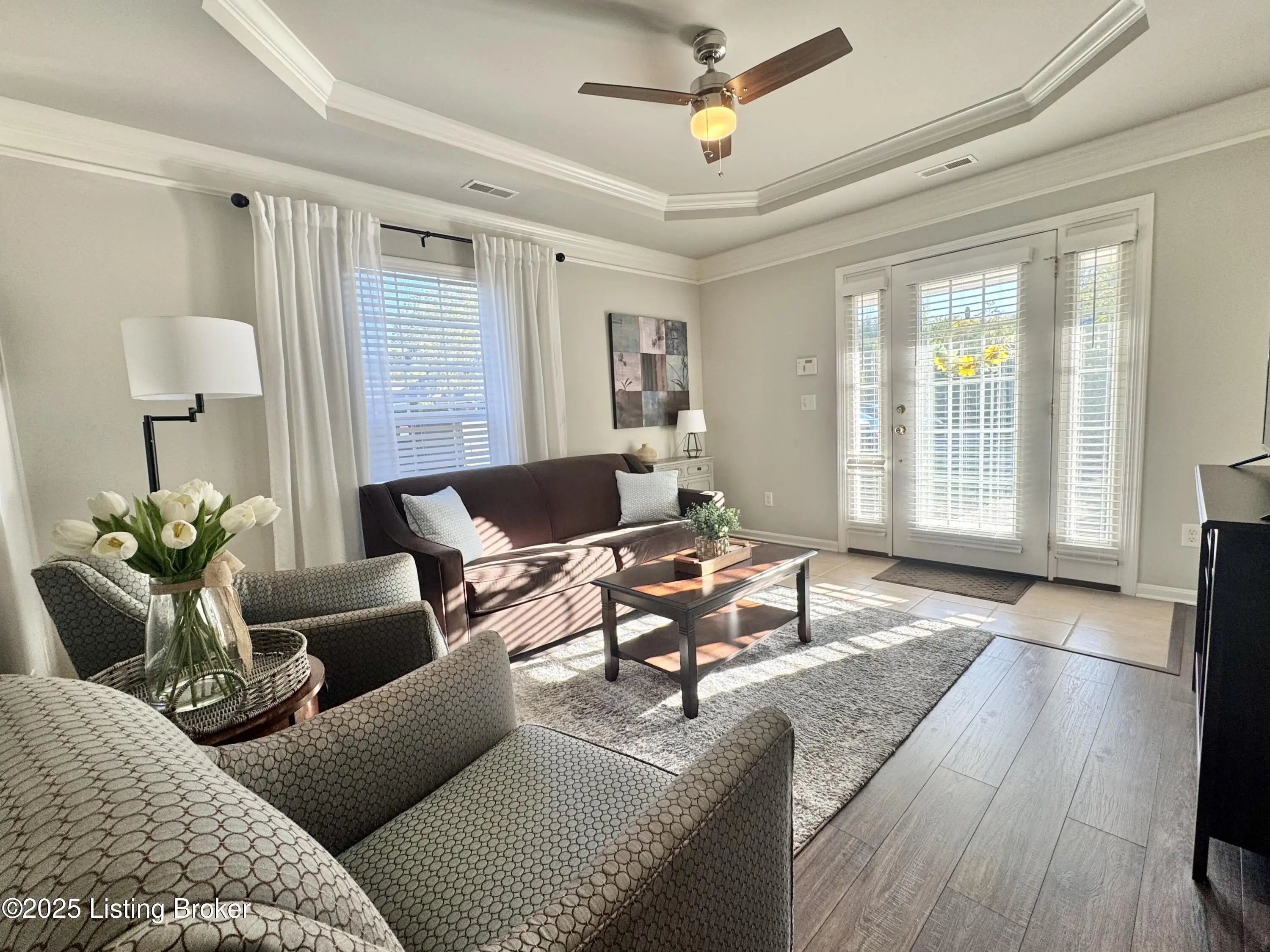 Photo of Listing #1704478