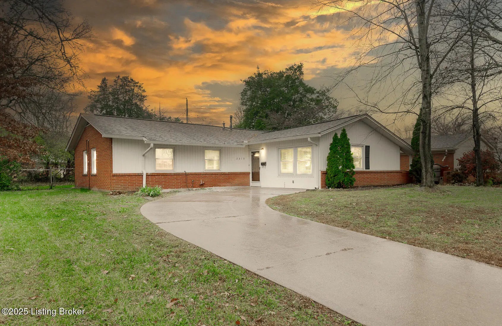 Photo of Listing #1704582