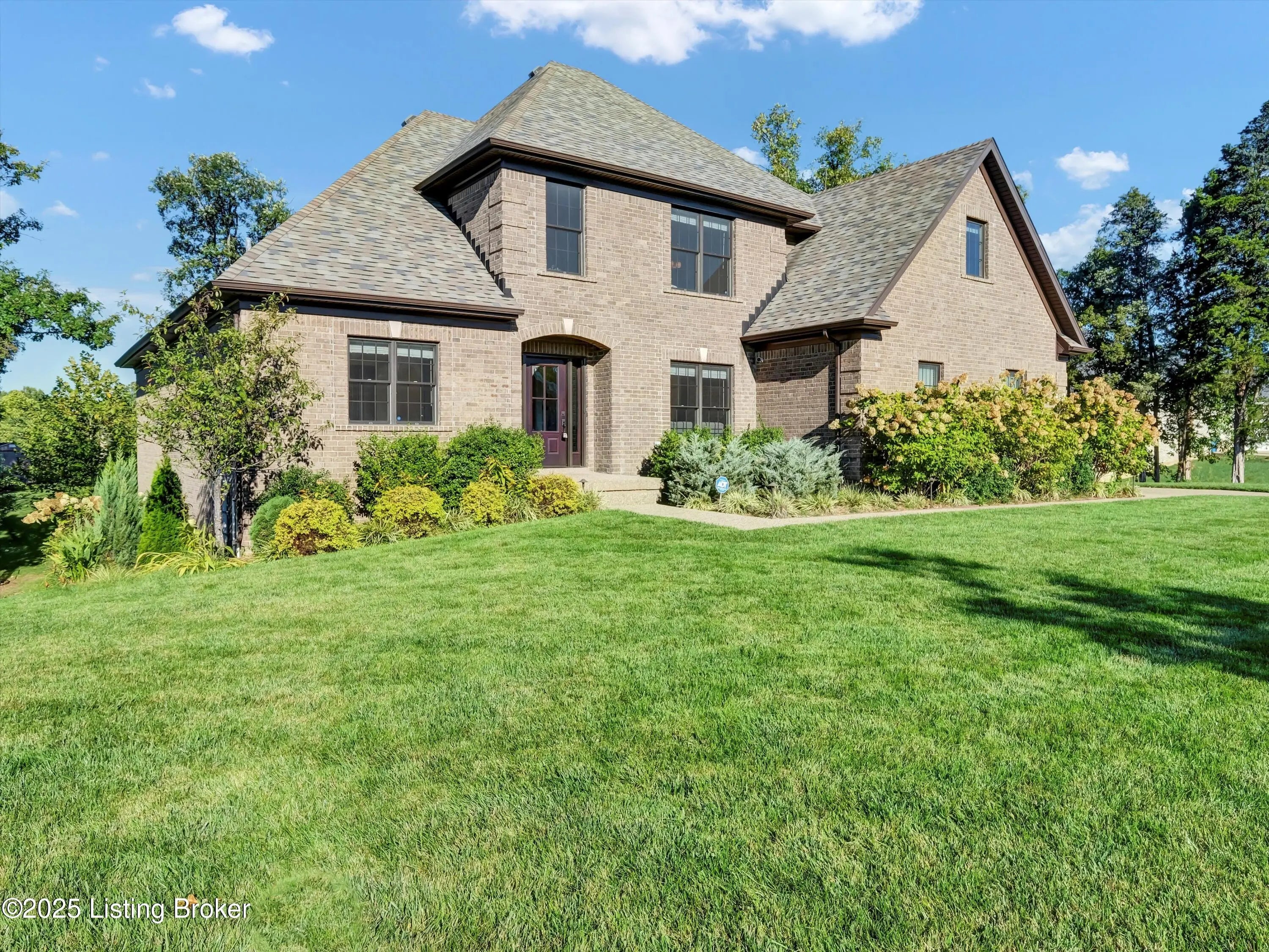 Photo of Listing #1704848