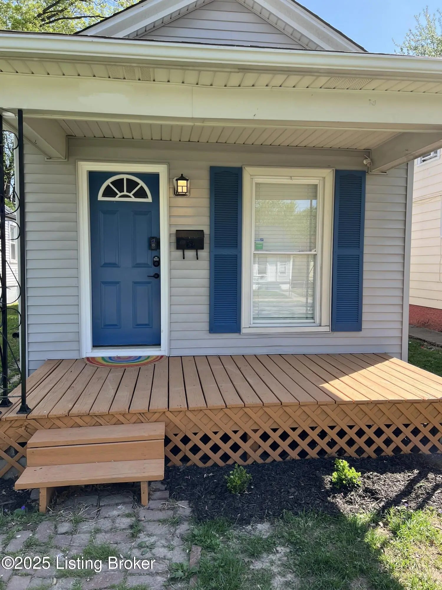 Photo of Listing #1704576