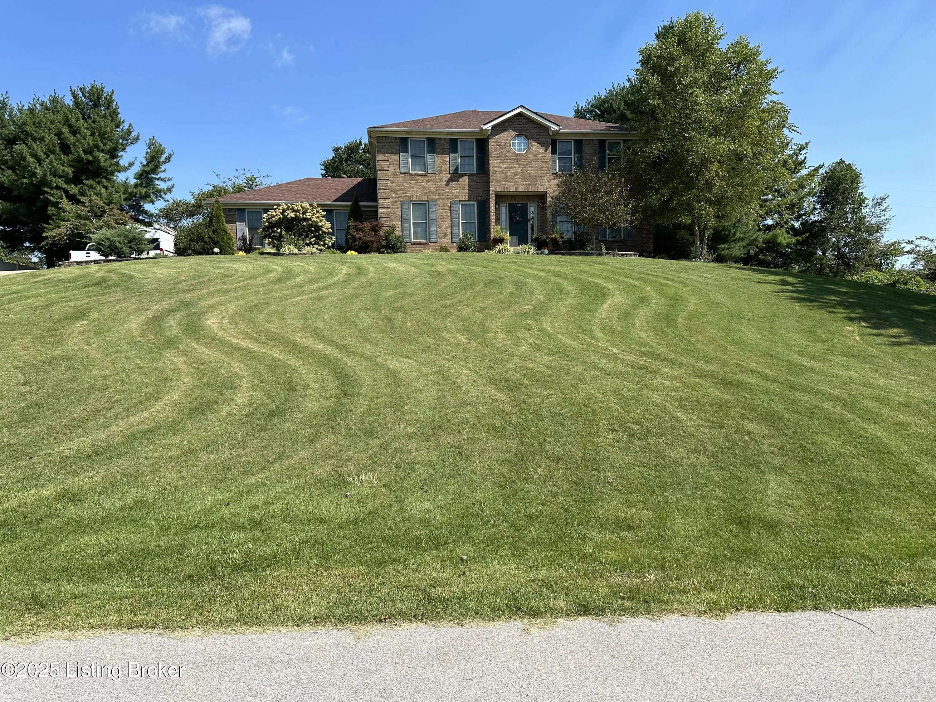 Photo of Listing #1704615