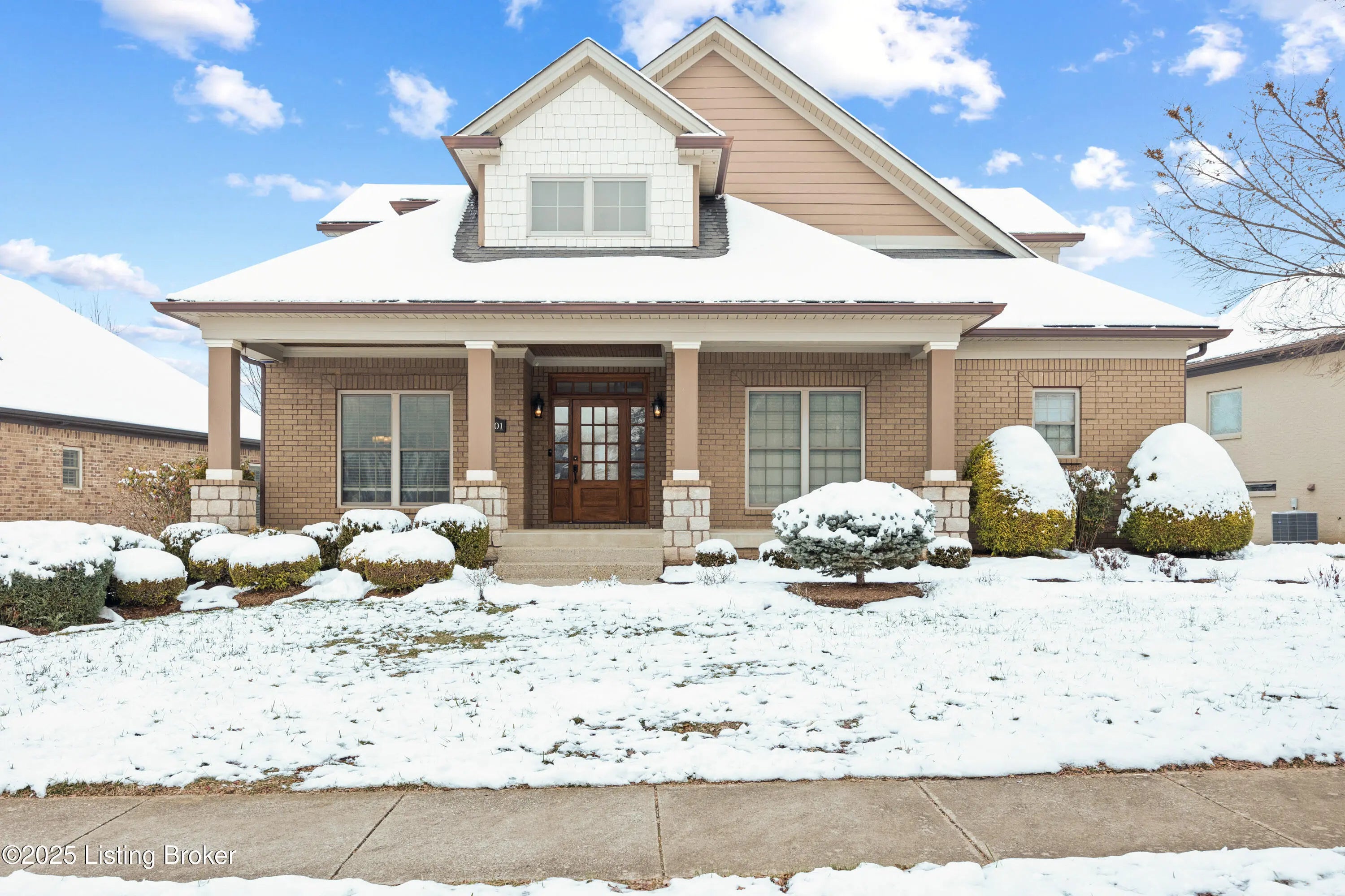 Photo of Listing #1705044