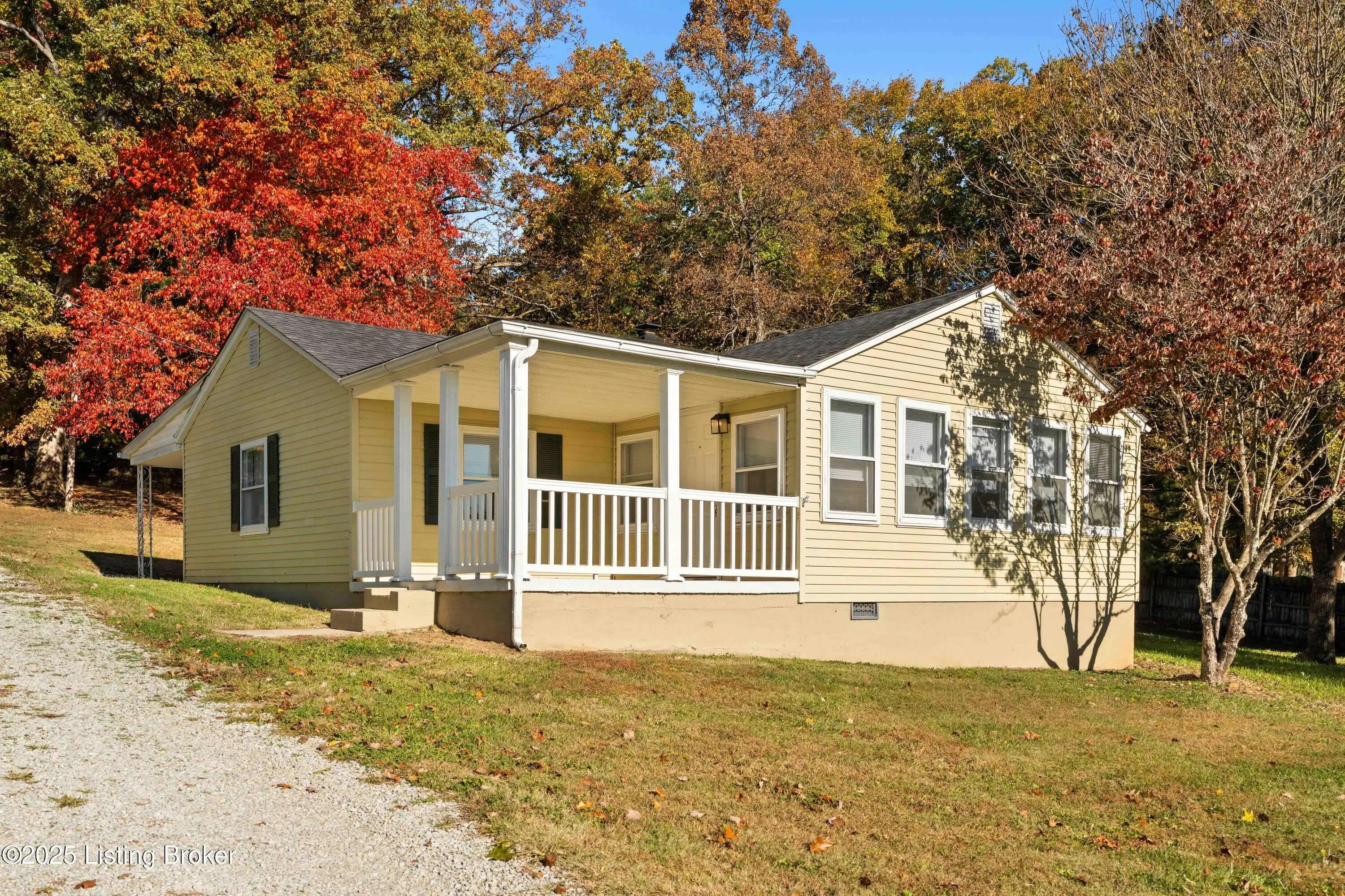 Photo of Listing #1704738