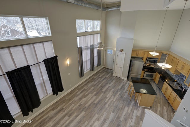 2415 Brownsboro Rd, Louisville