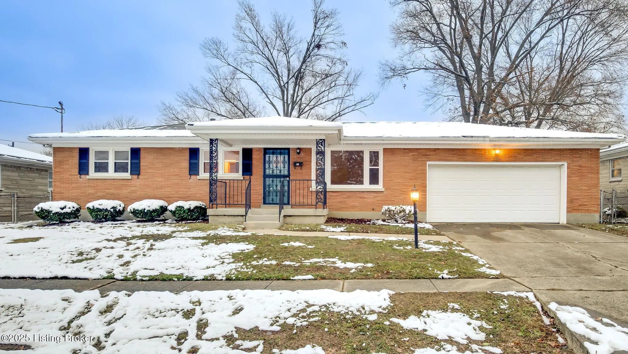 Photo of Listing #1704750