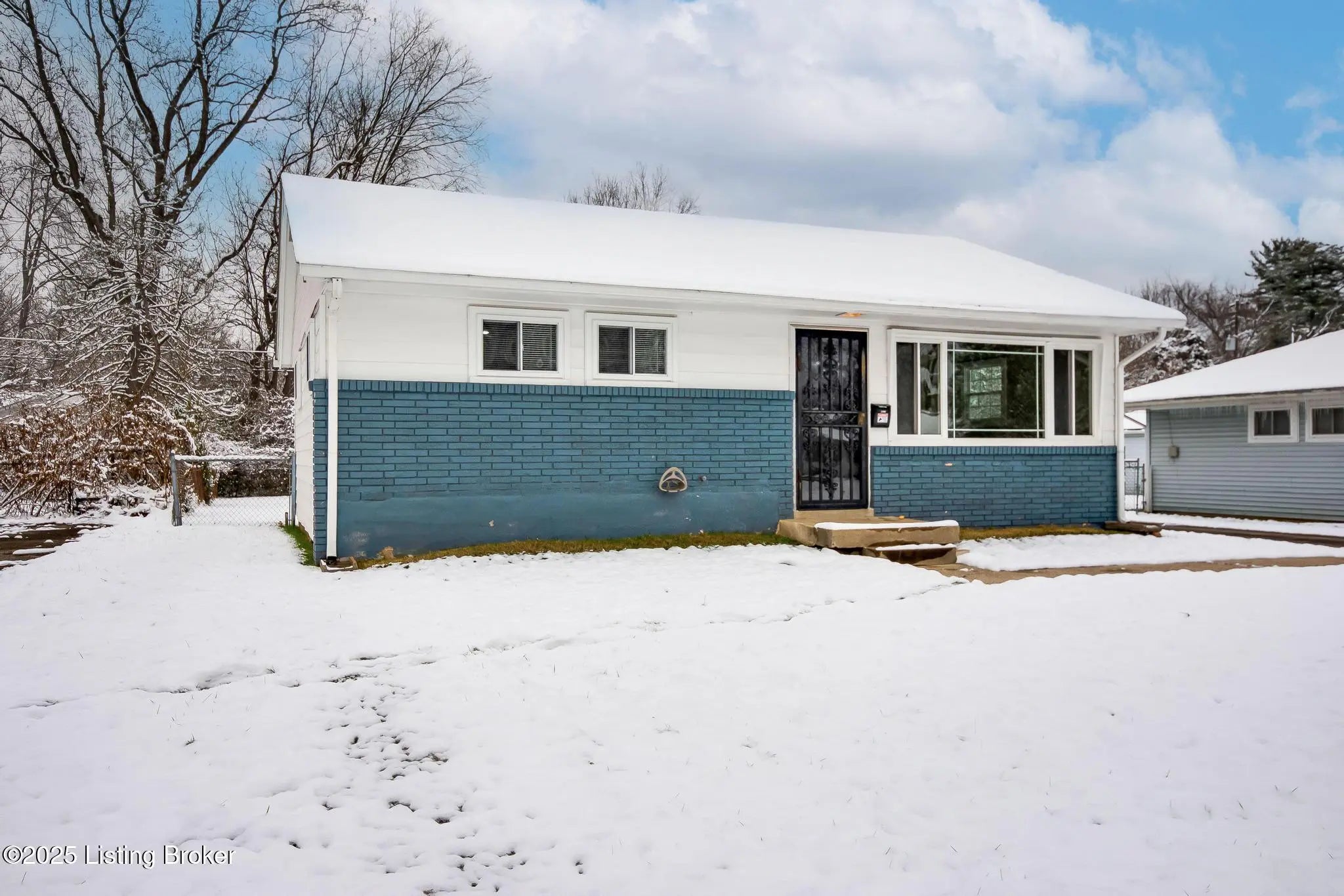 Photo of Listing #1704793