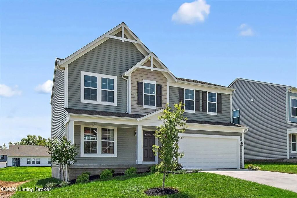 716 Learning Ridge, Shelbyville