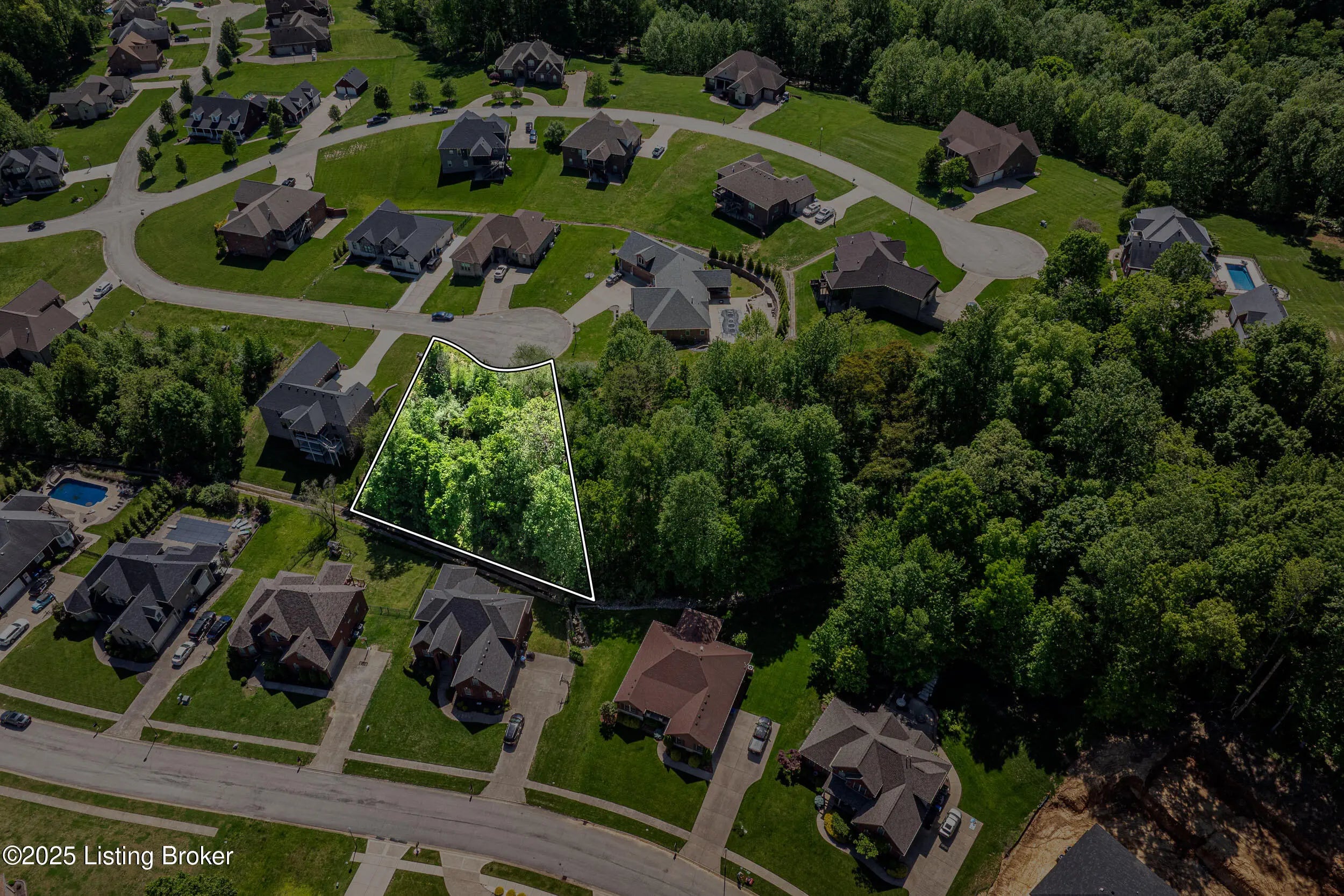 Photo of Listing #1704938