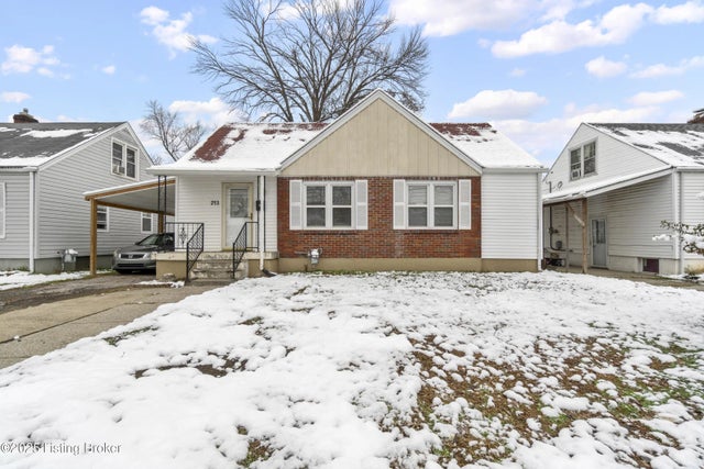 213 Rochester Dr, Louisville