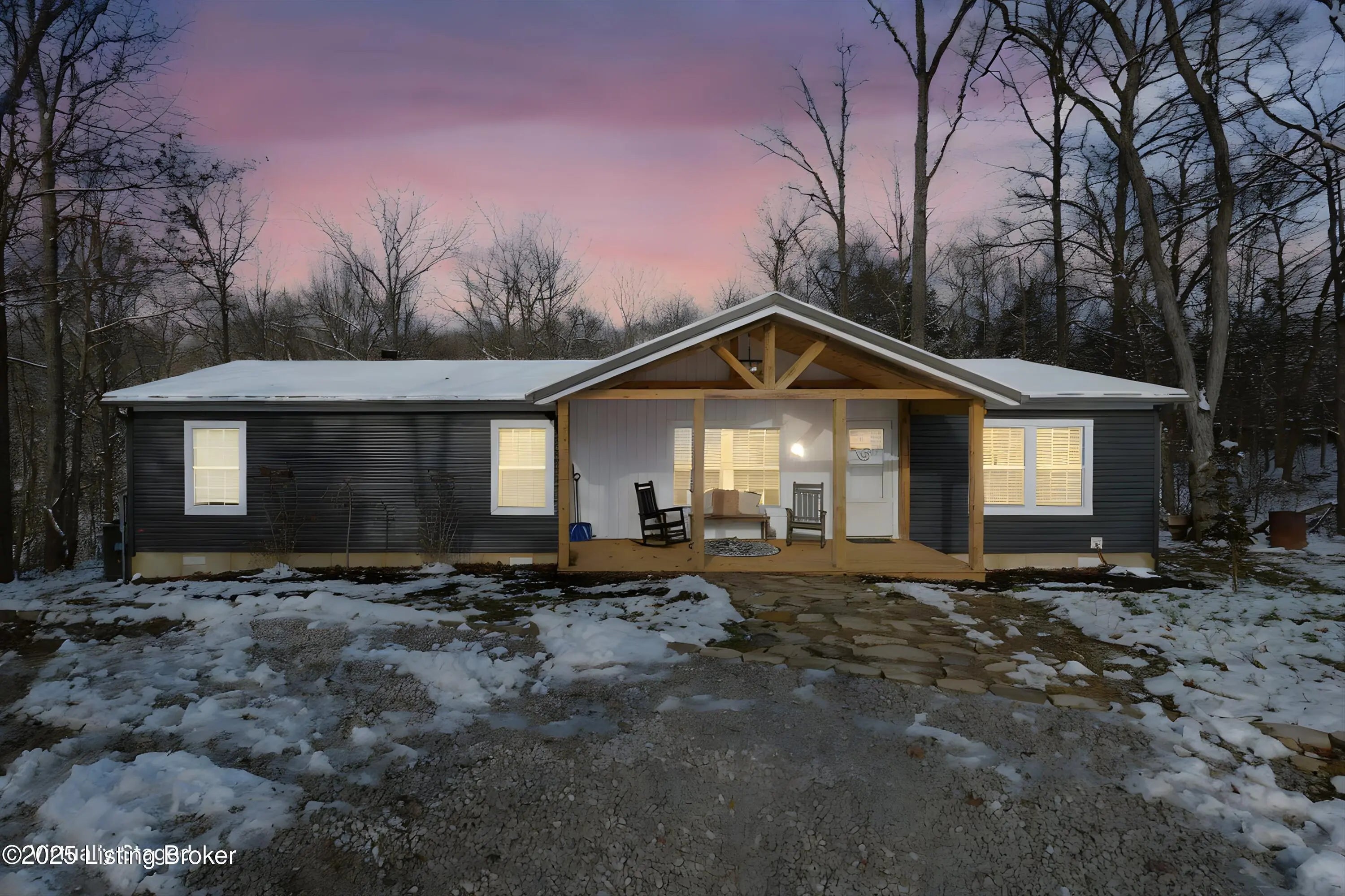 Photo of Listing #1704865