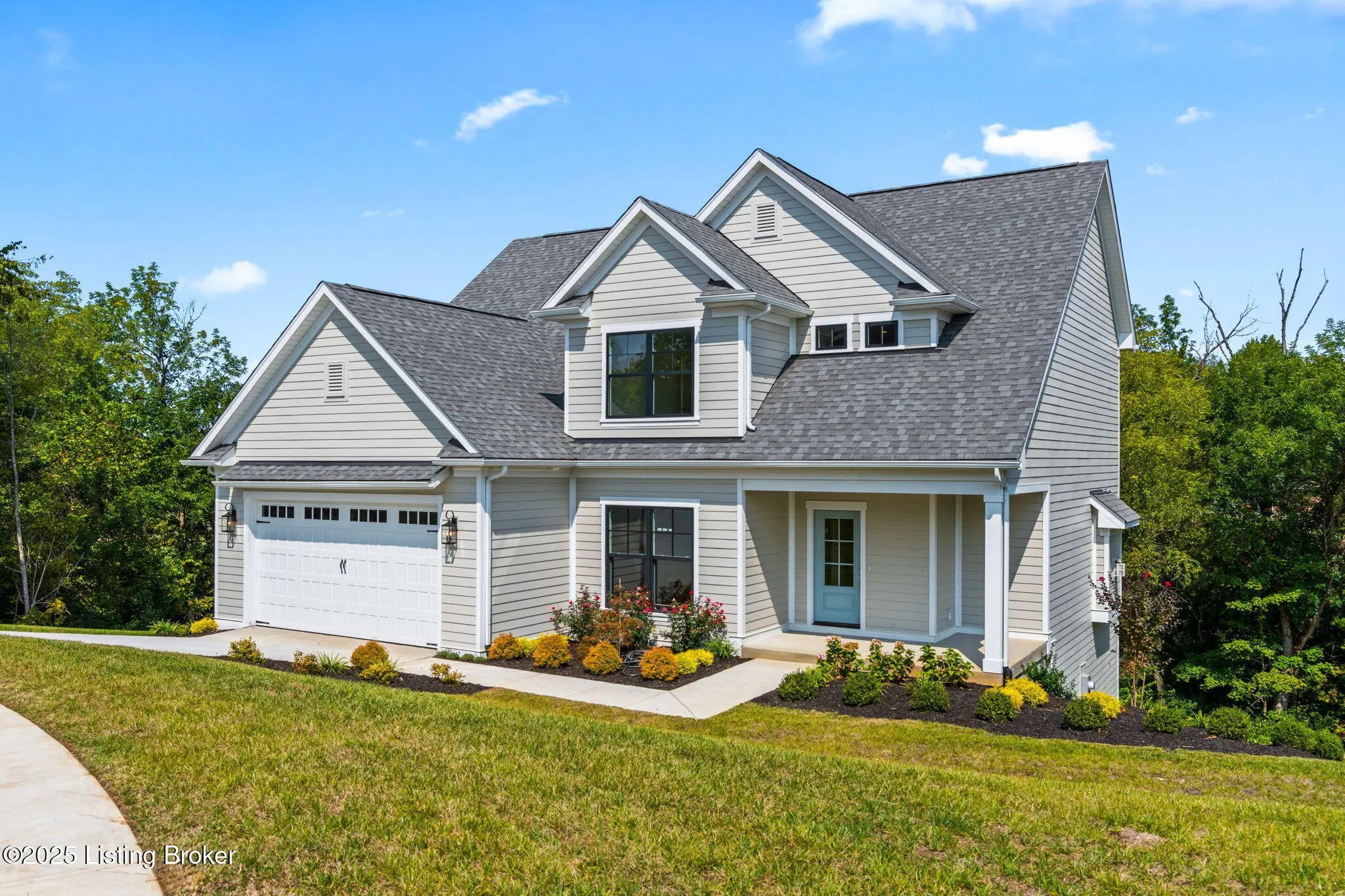 Photo of Listing #1704878