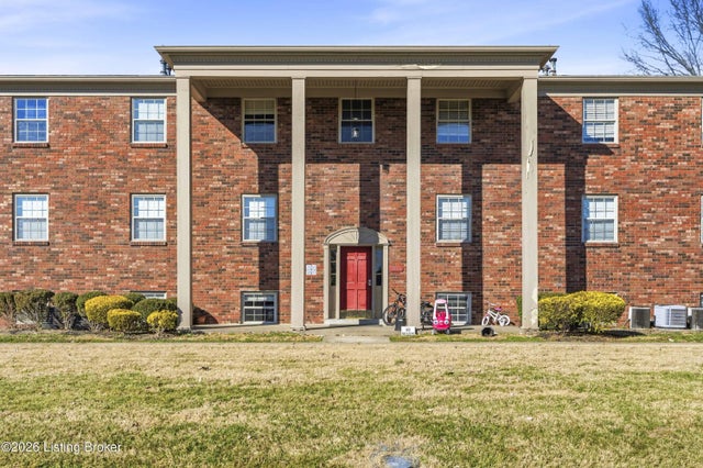 1801 Janlyn Rd 11, Louisville