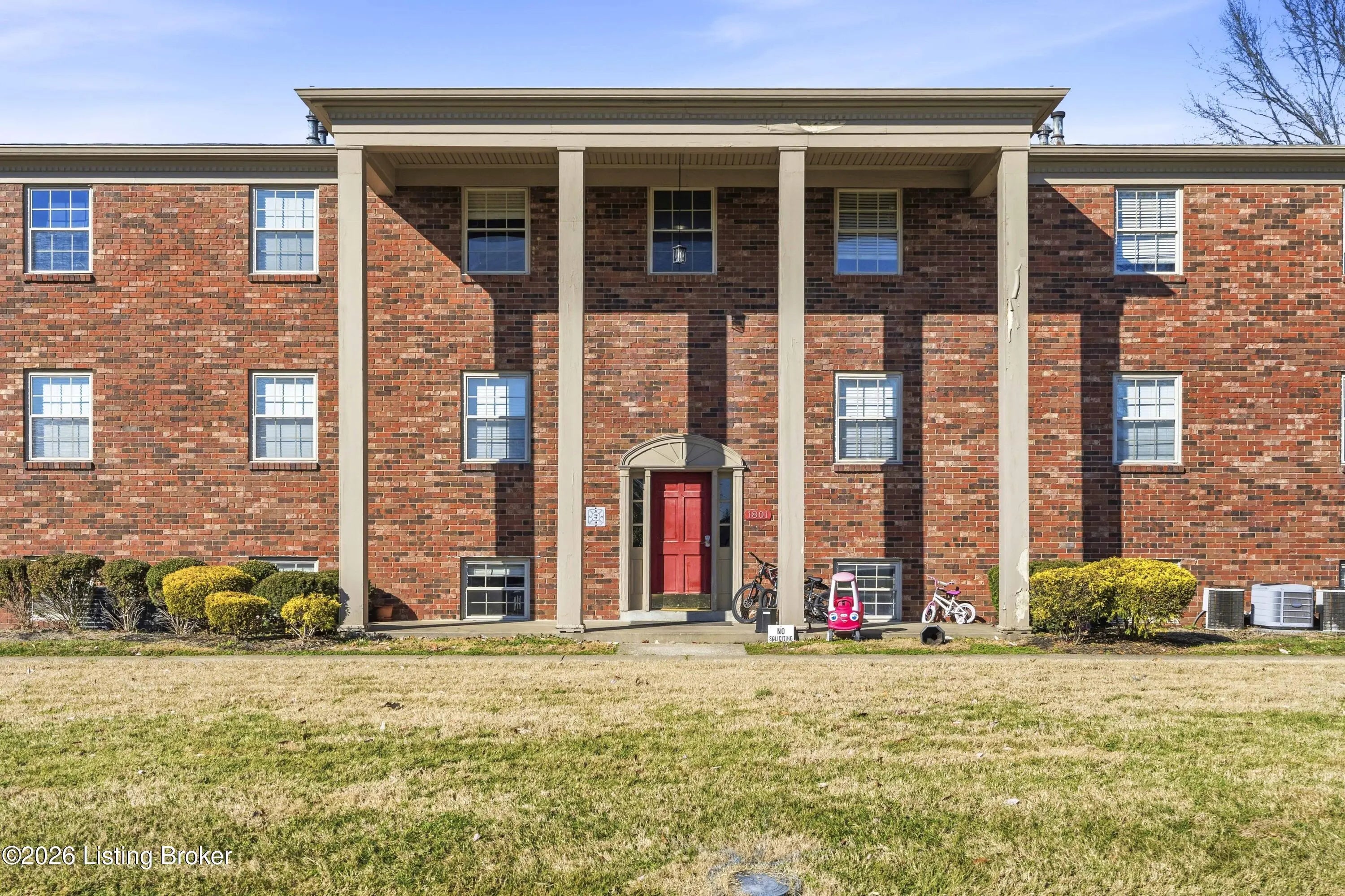 Photo of Listing #1707121