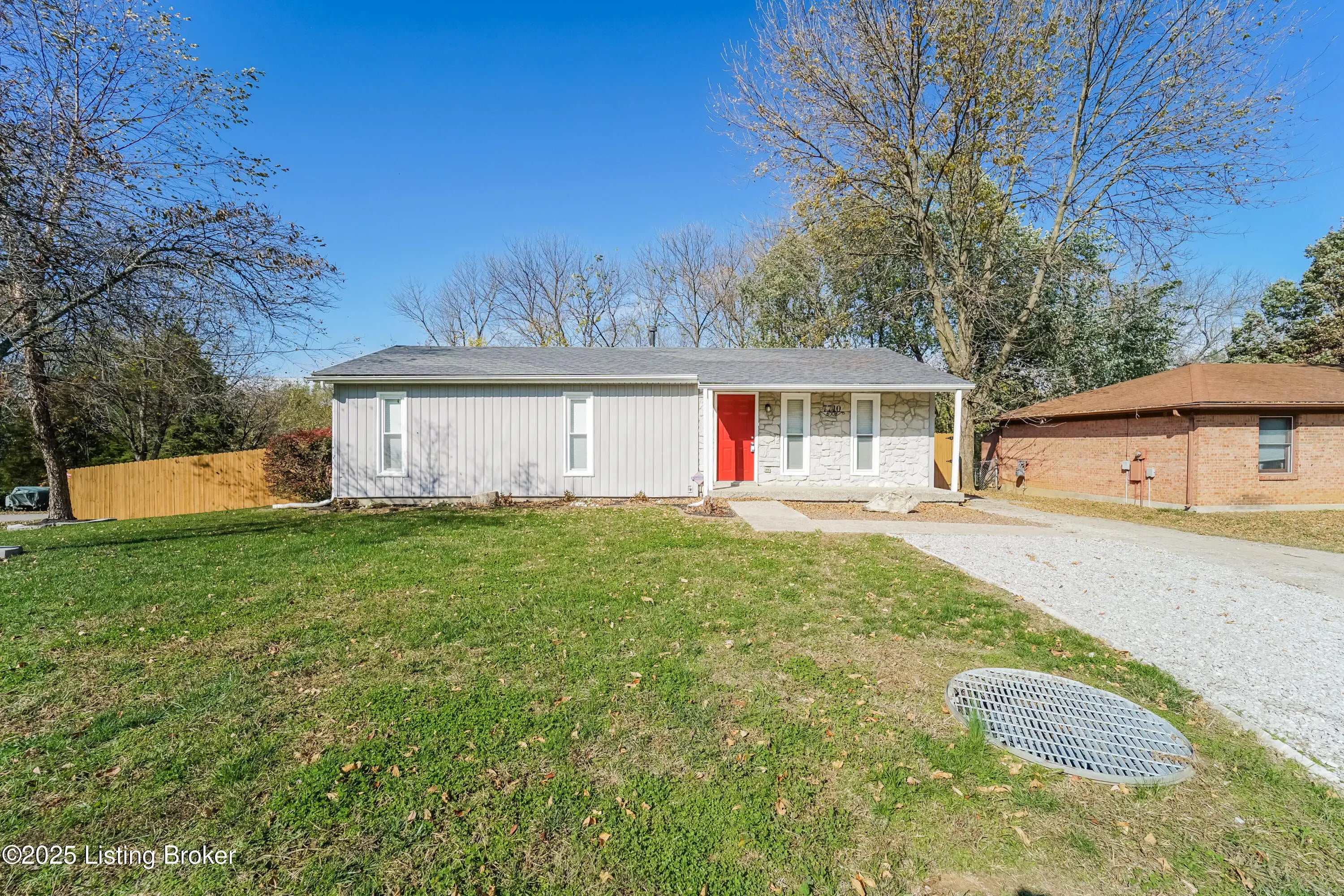 Photo of Listing #1704967