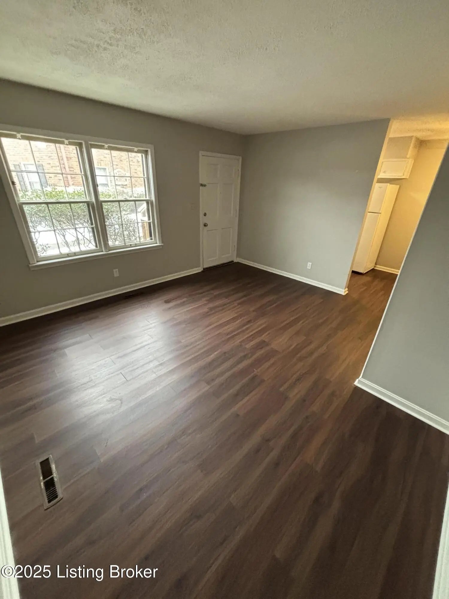 Photo of Listing #1704979