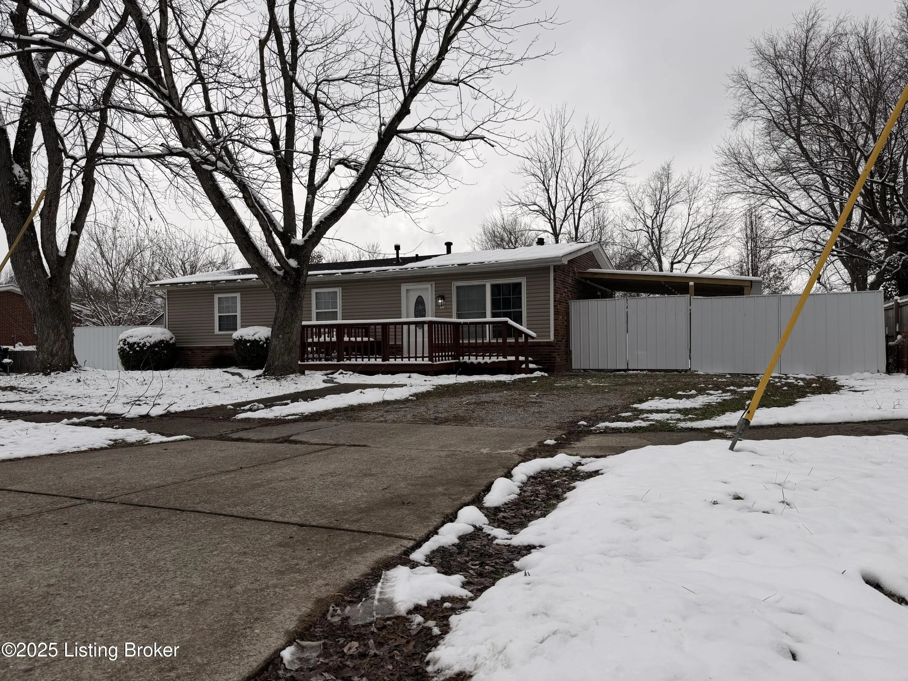 Photo of Listing #1705089