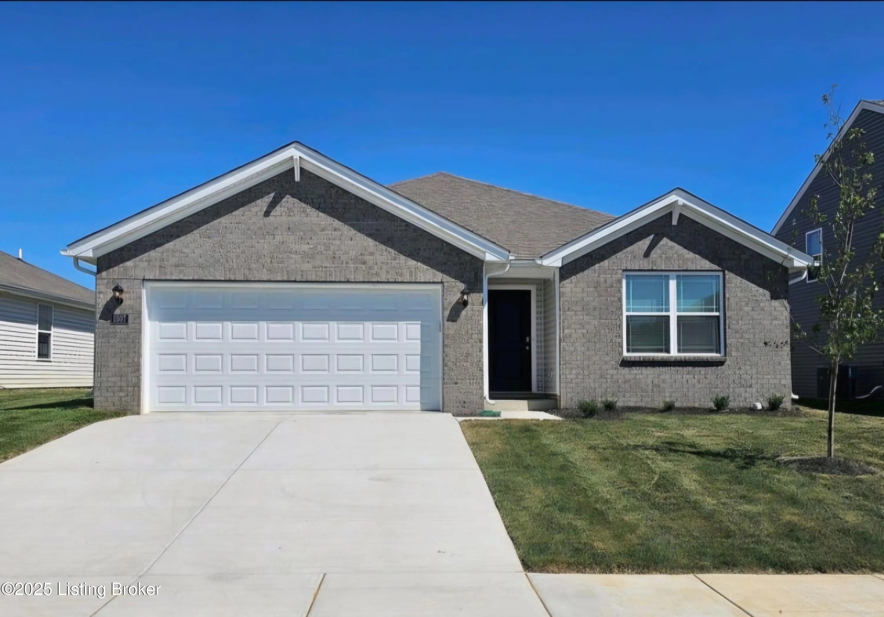 Photo of Listing #1704990