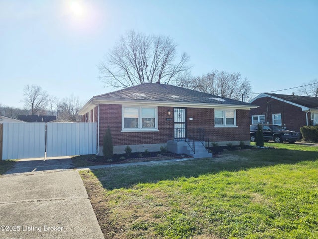 1712 Cardinal Ct, Louisville