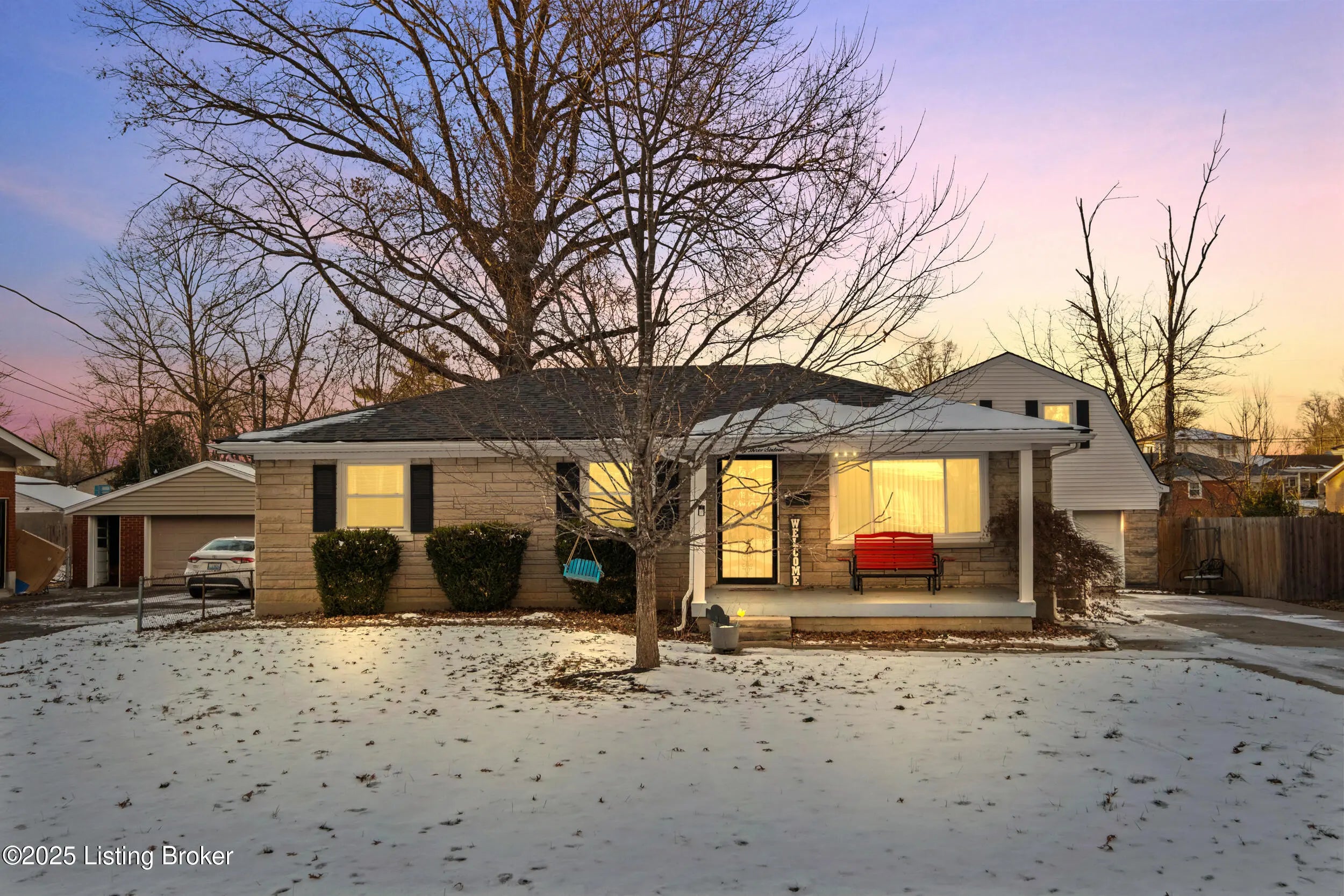 Photo of Listing #1705507