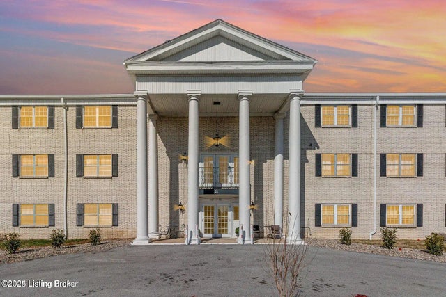 312 El Conquistador Pl 312, Louisville