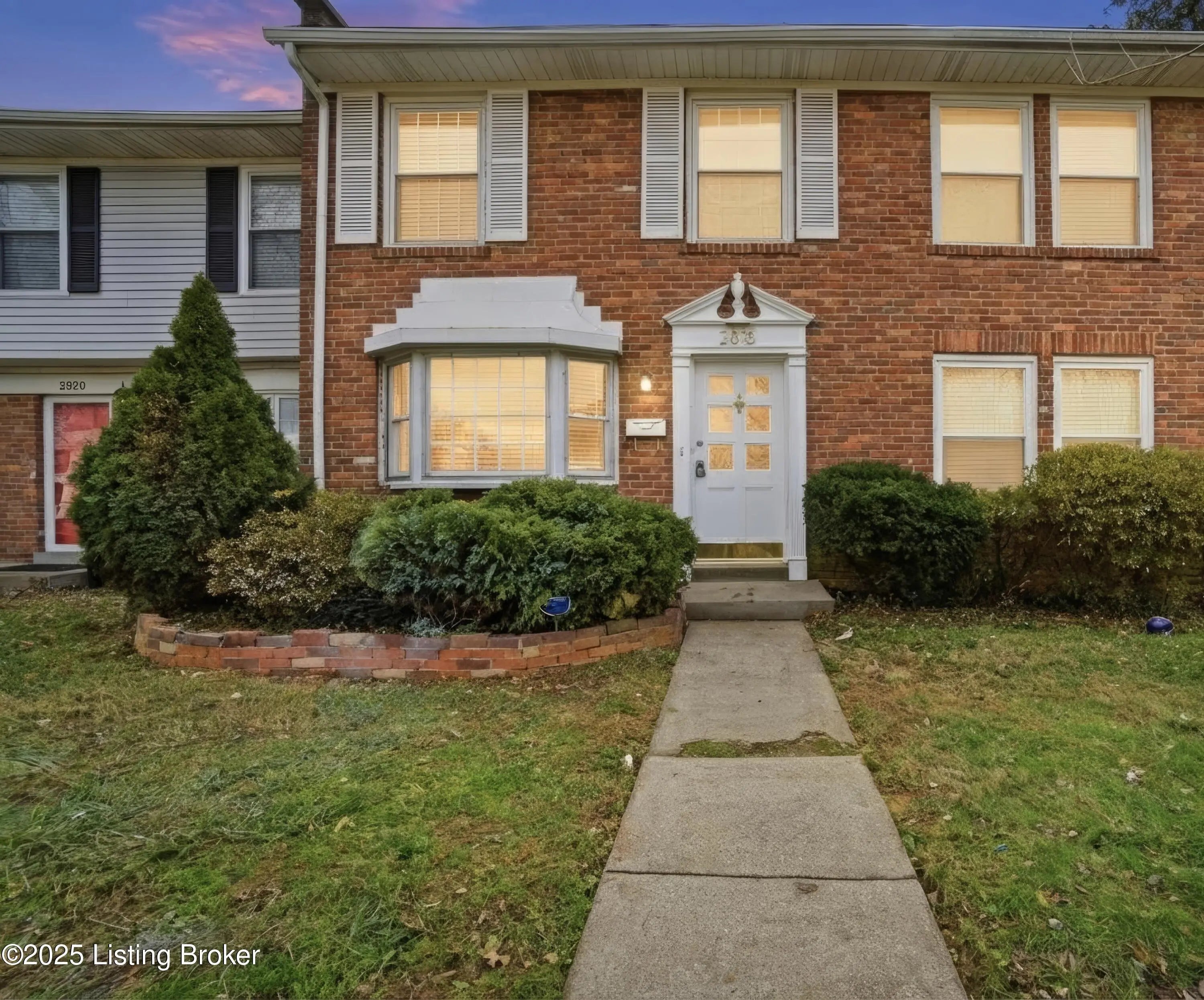 Photo of Listing #1705608