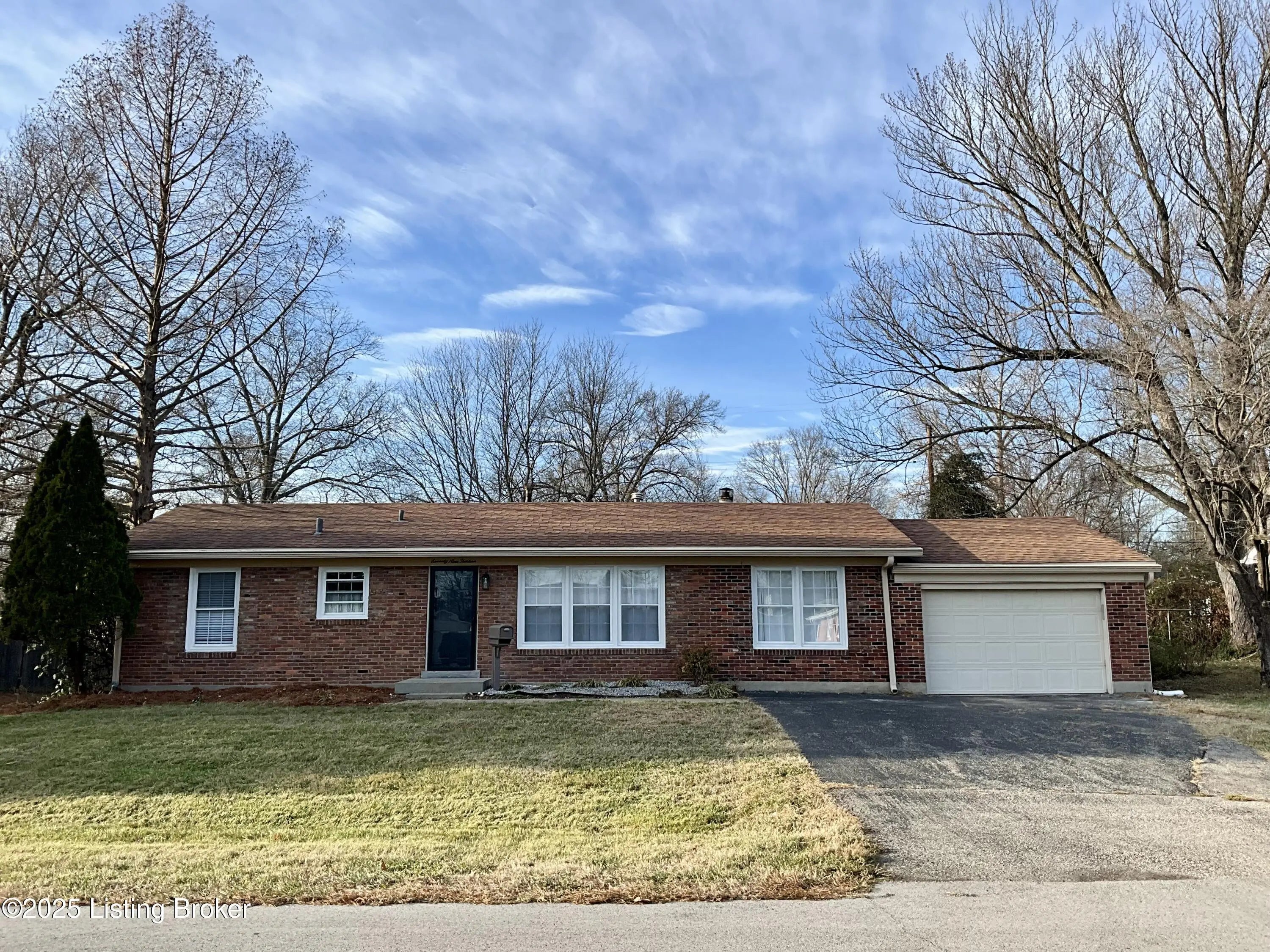 Photo of Listing #1705184