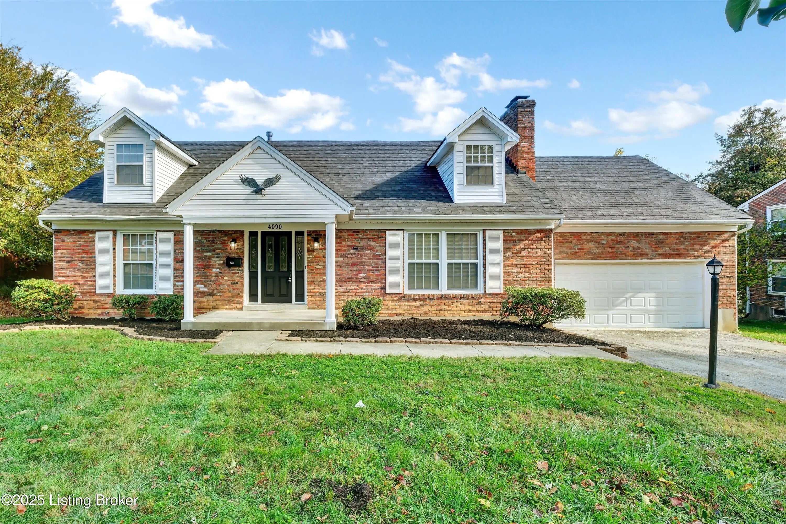 Photo of Listing #1705203