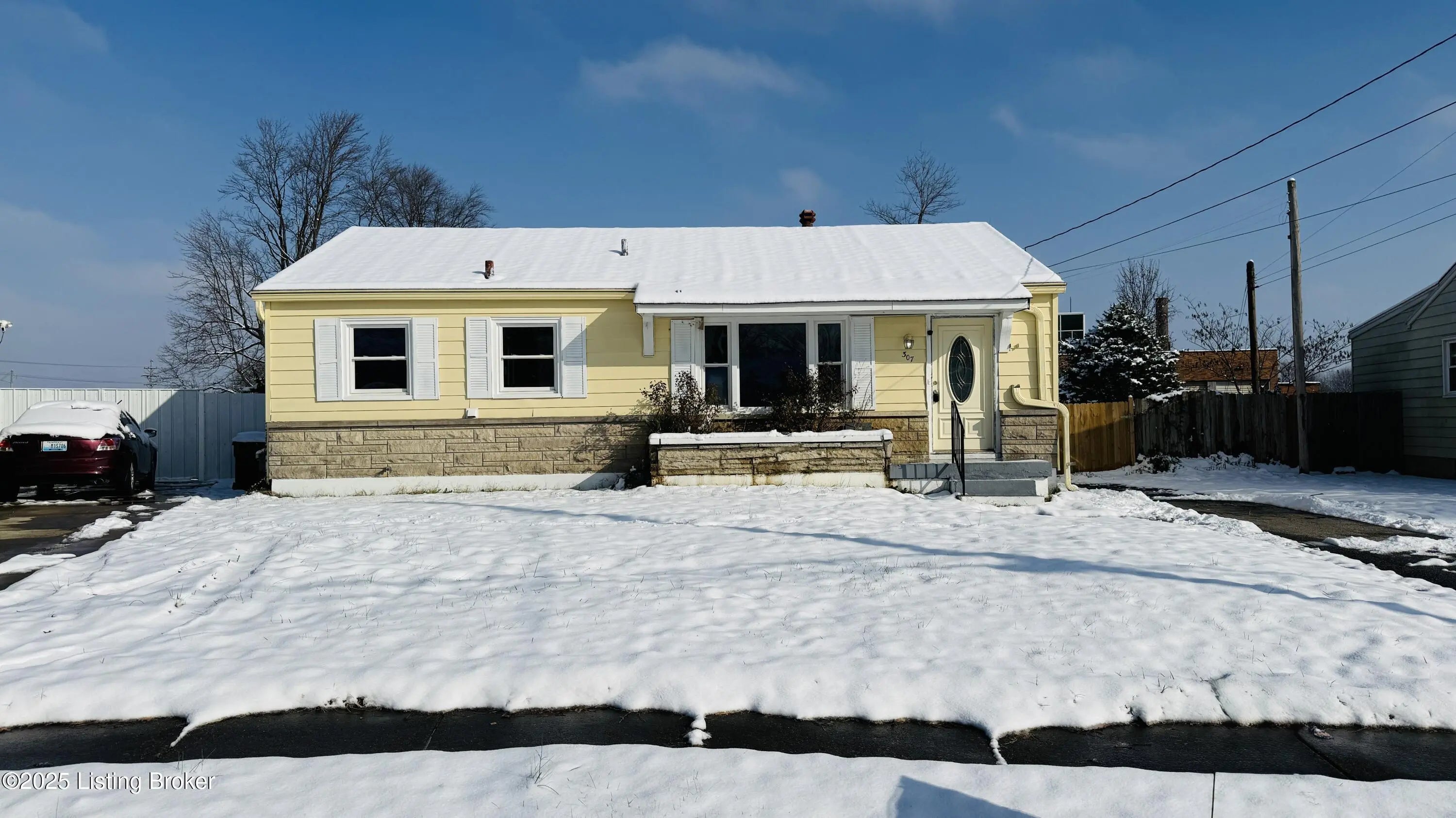 Photo of Listing #1705390