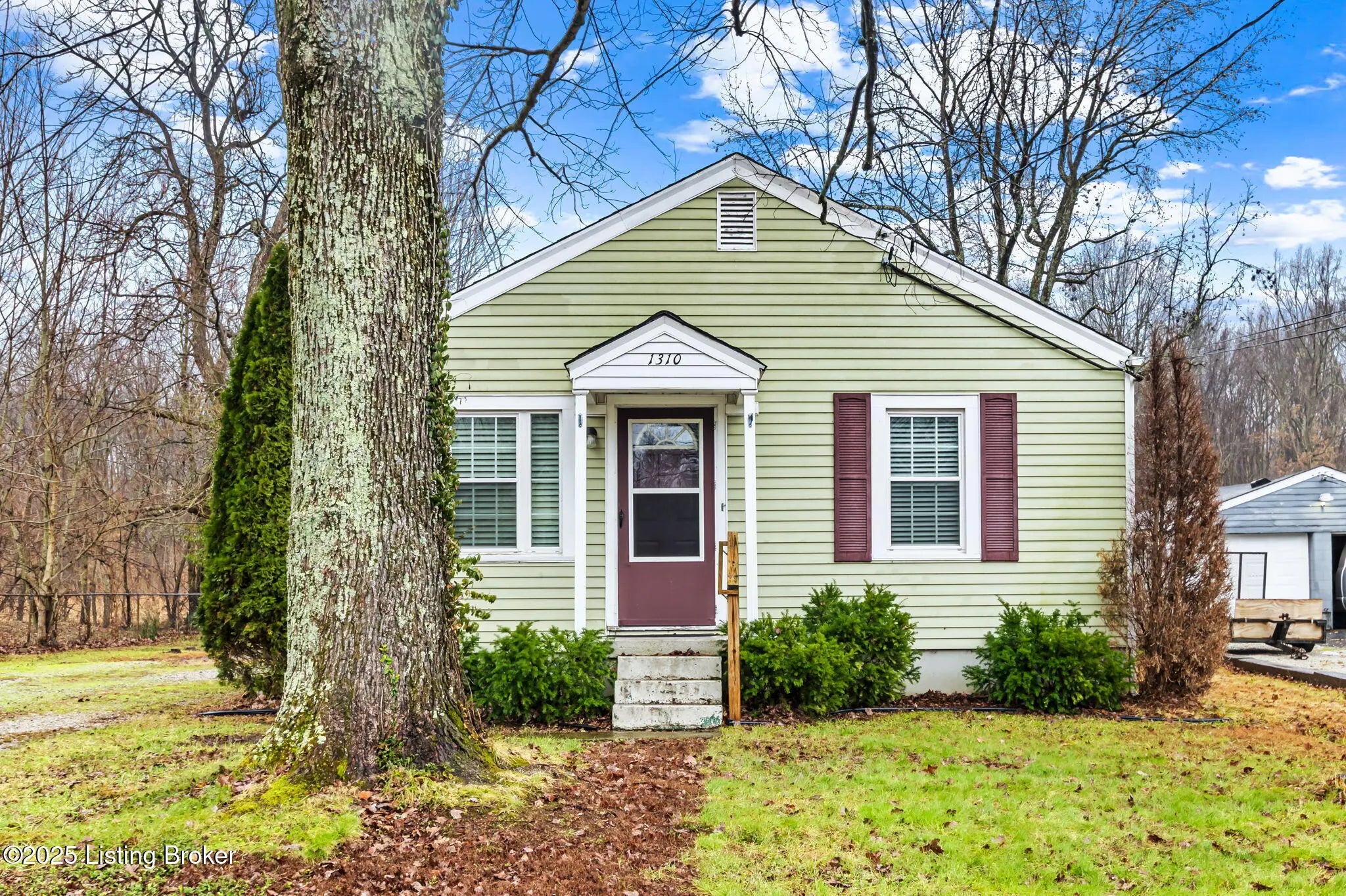 Photo of Listing #1705578