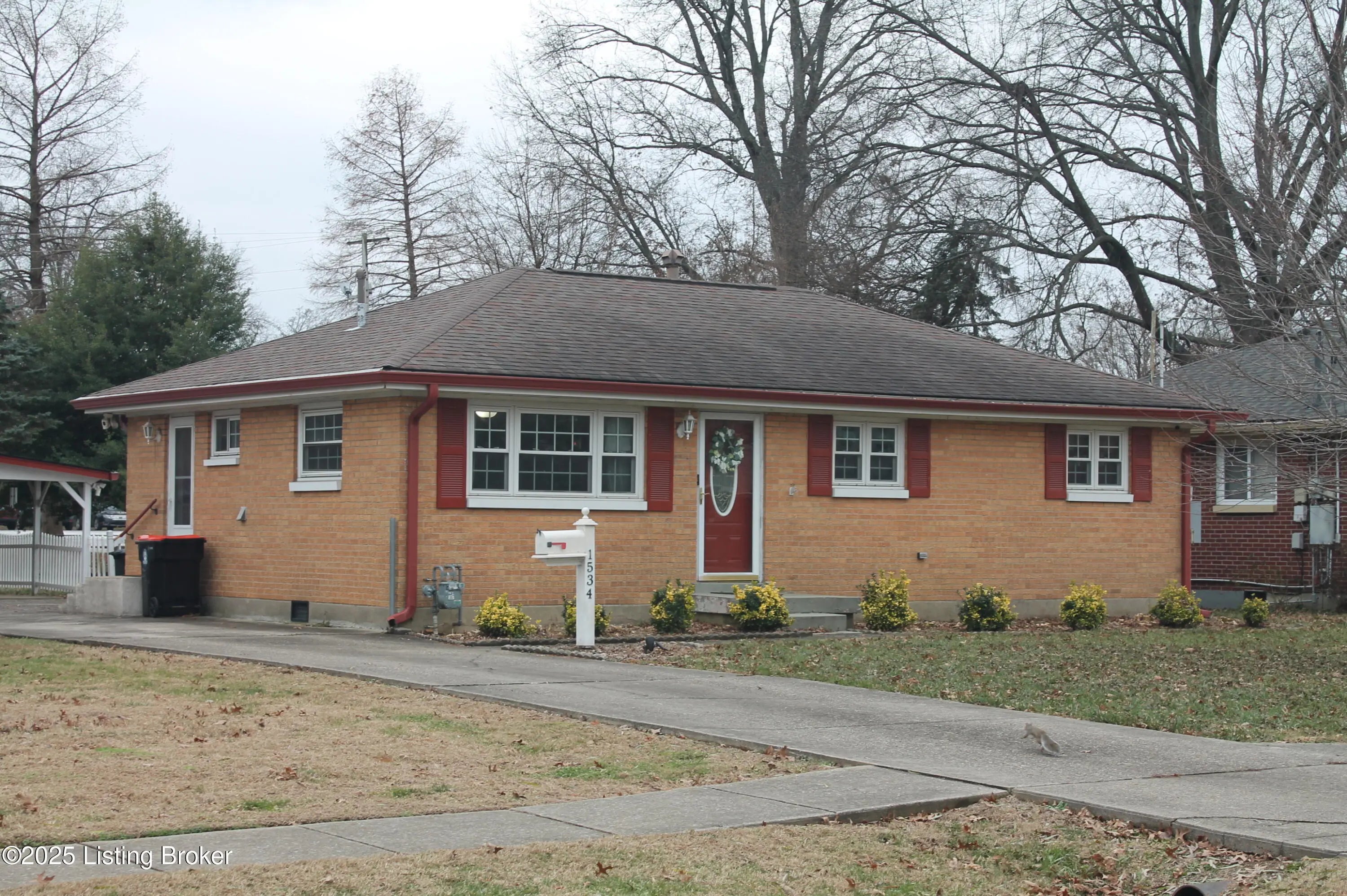 Photo of Listing #1705354