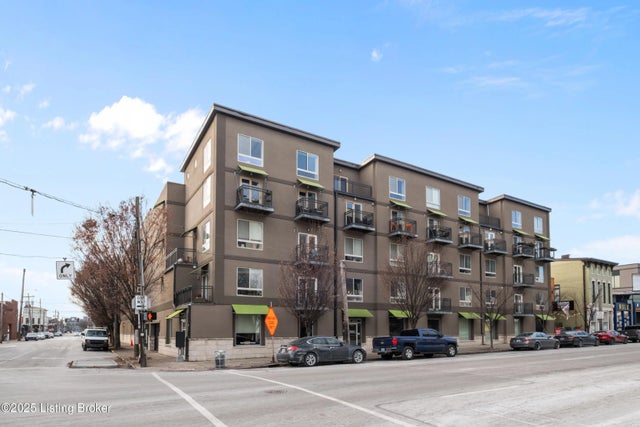 110 S Campbell St Unit 413, Louisville