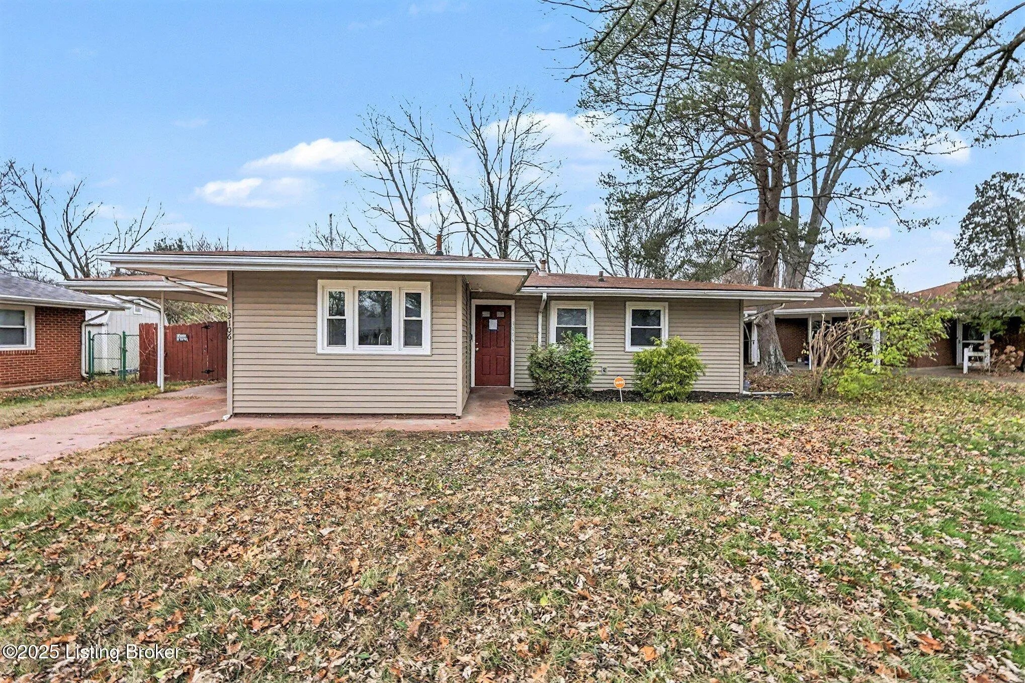 Photo of Listing #1705285