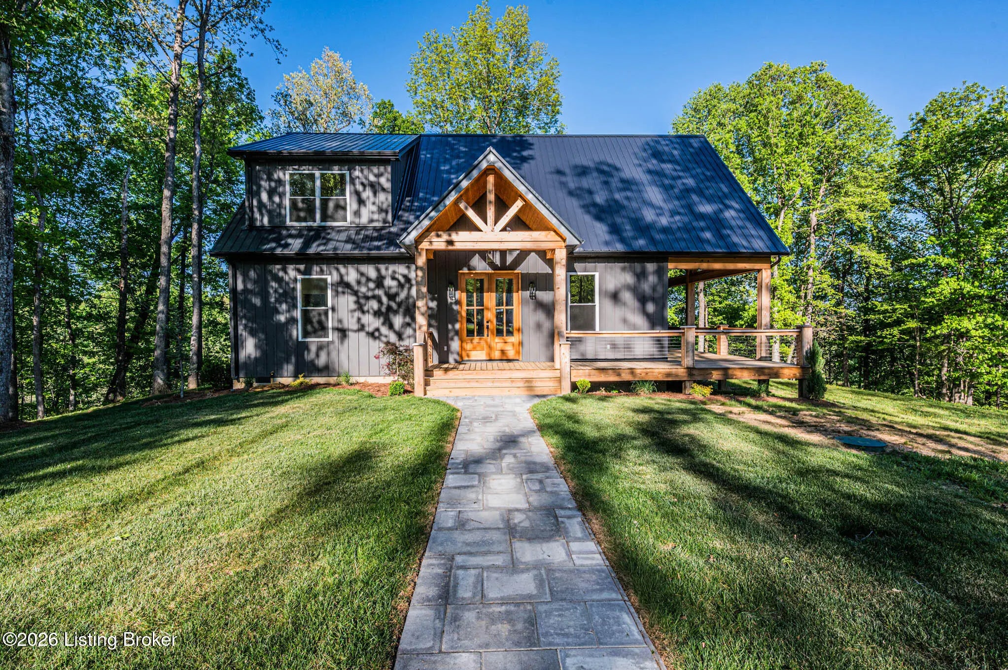 Photo of Listing #1705286