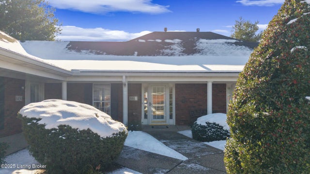 8448 Aspen Glen Way, Louisville