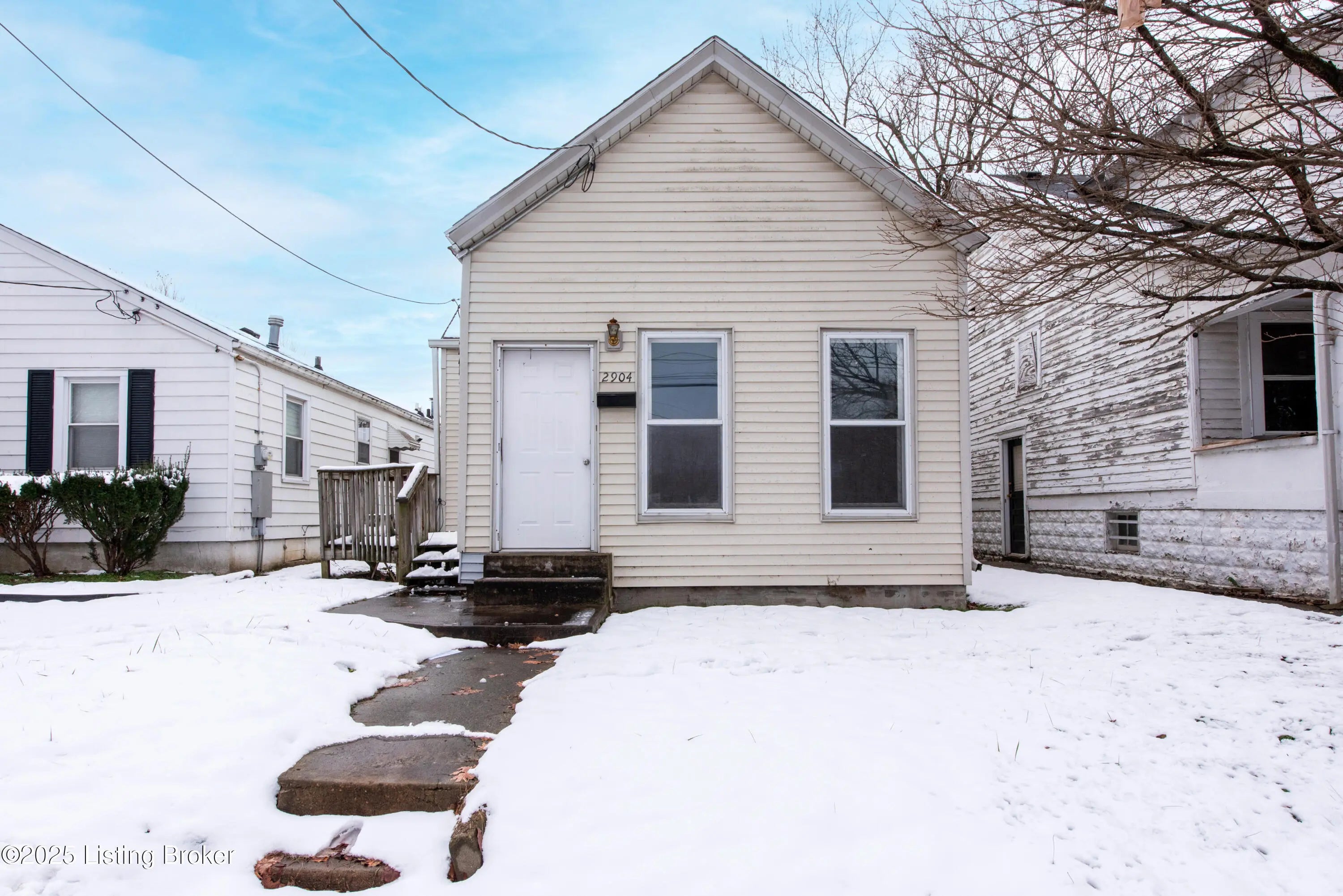 Photo of Listing #1705364